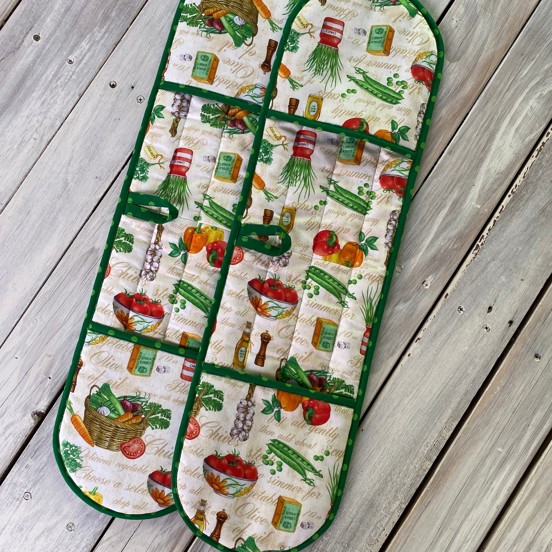 Kitchen Theme Double Oven Glove