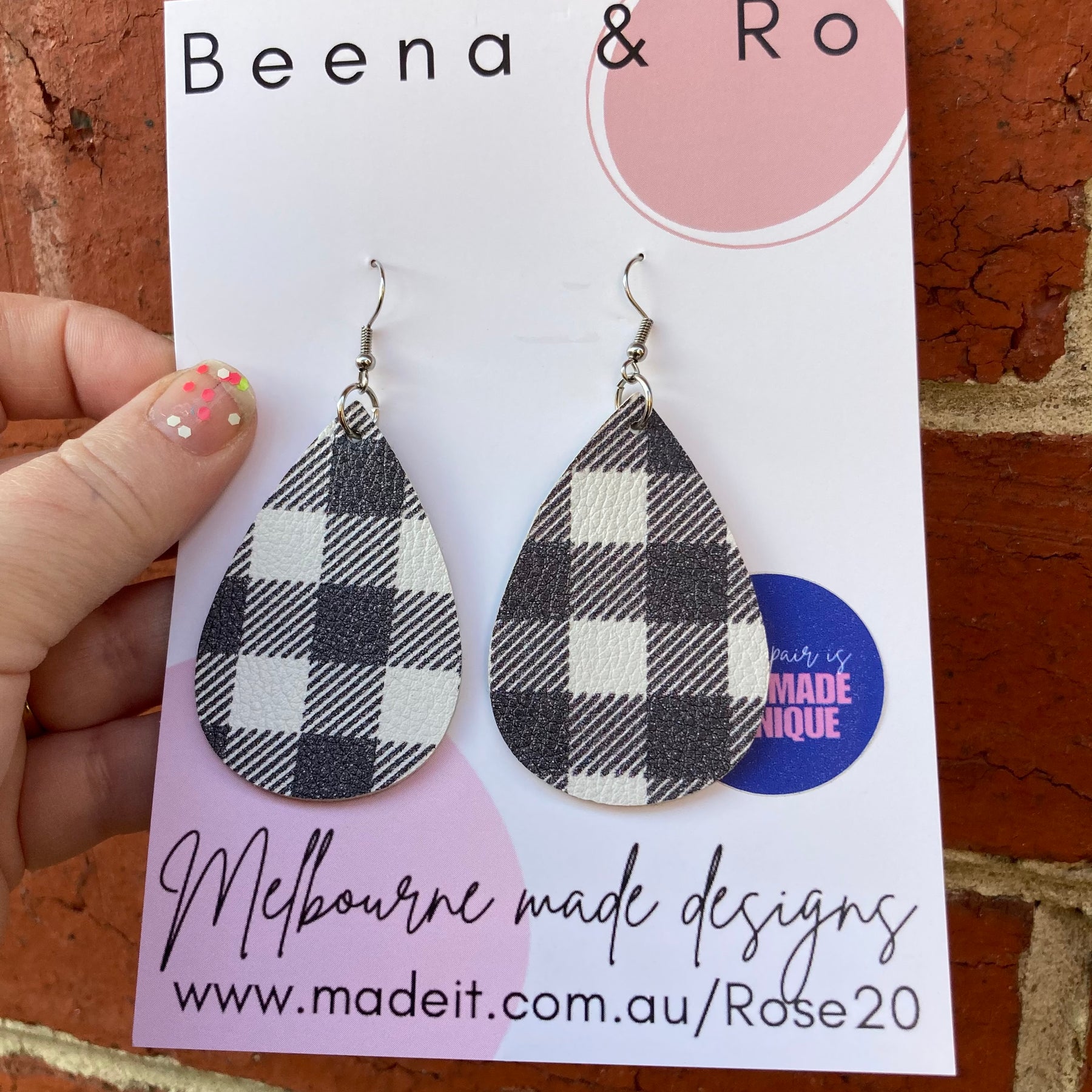 Gingham hook earrings