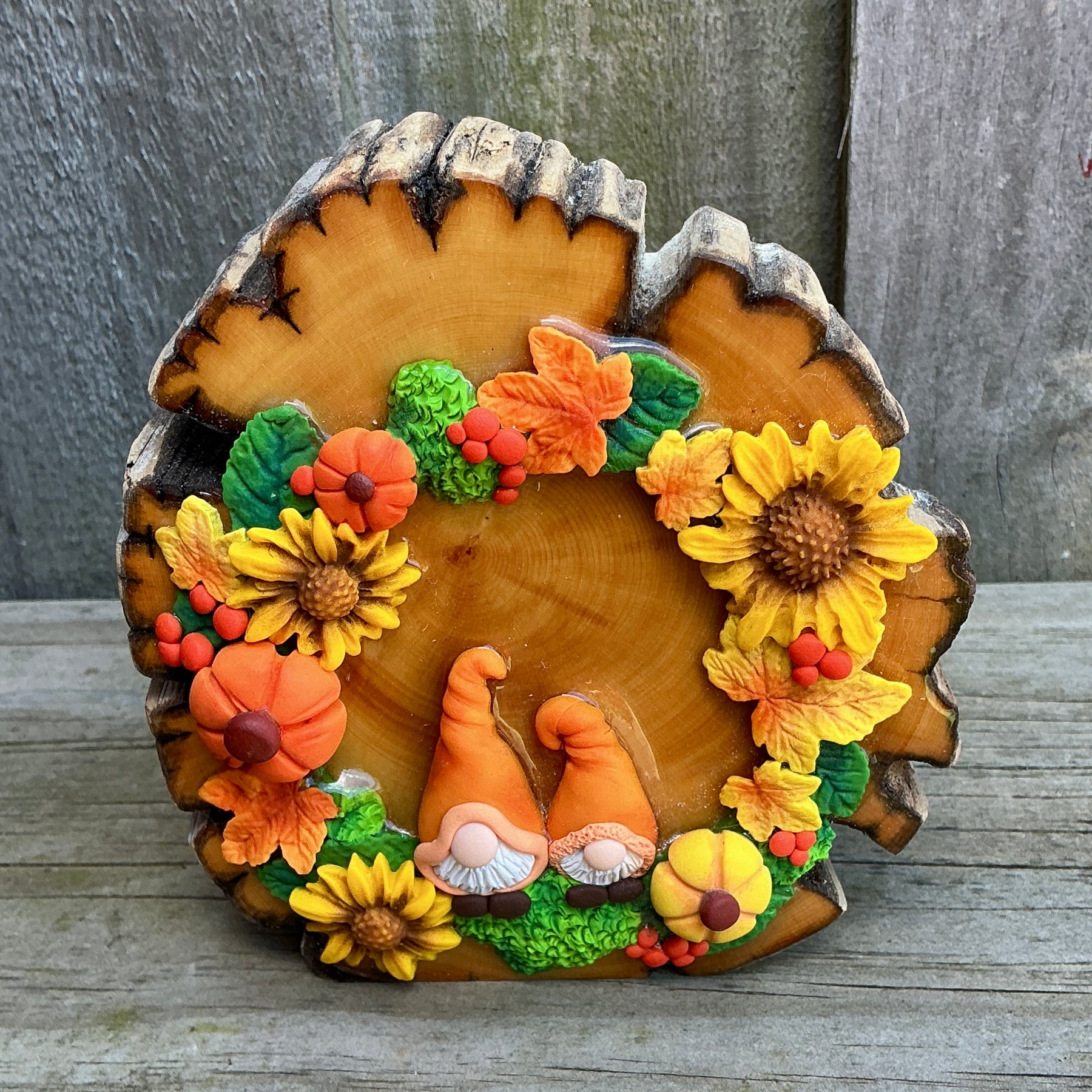 Spring Gnome Shelfie