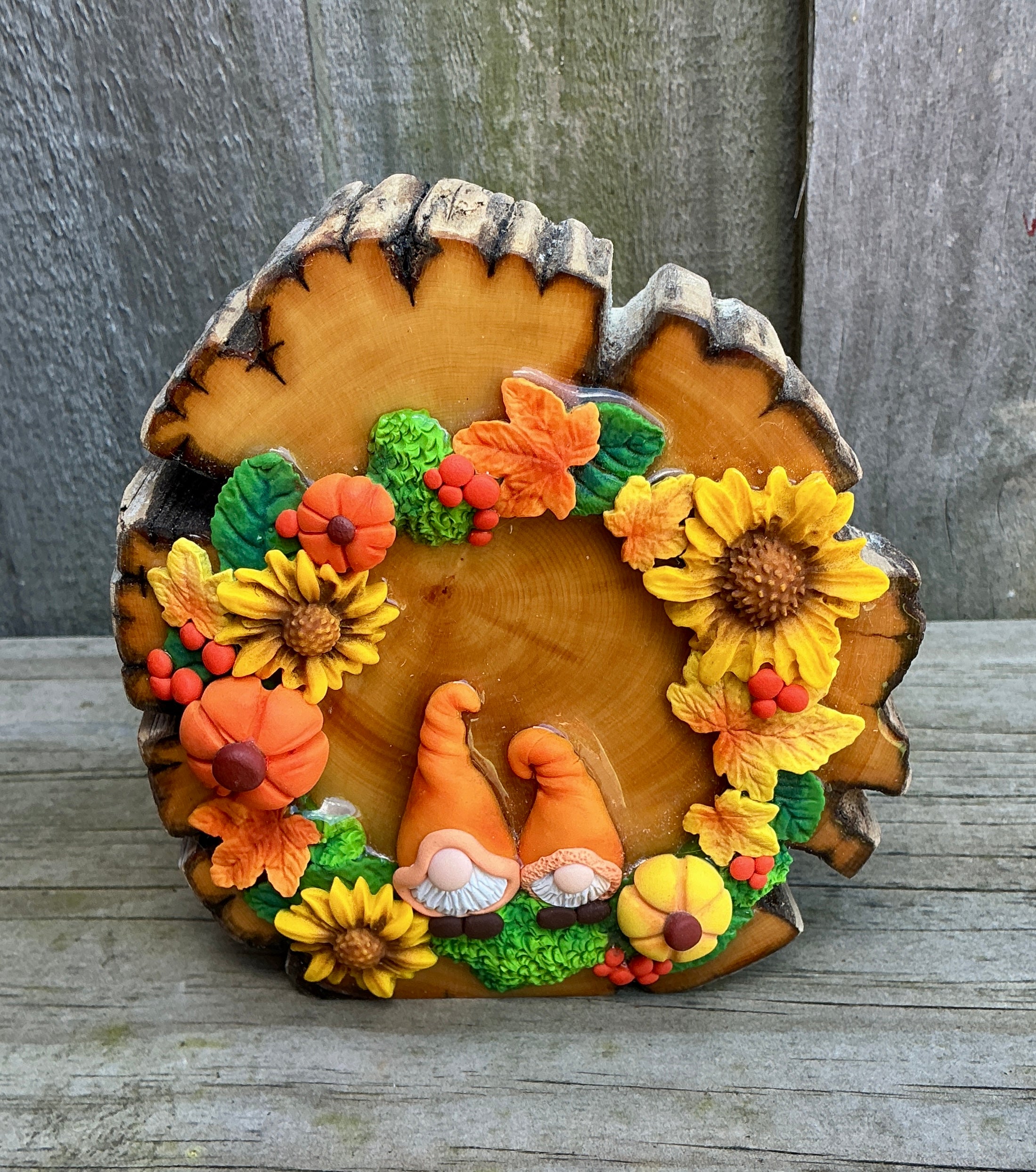 Spring Gnome Shelfie