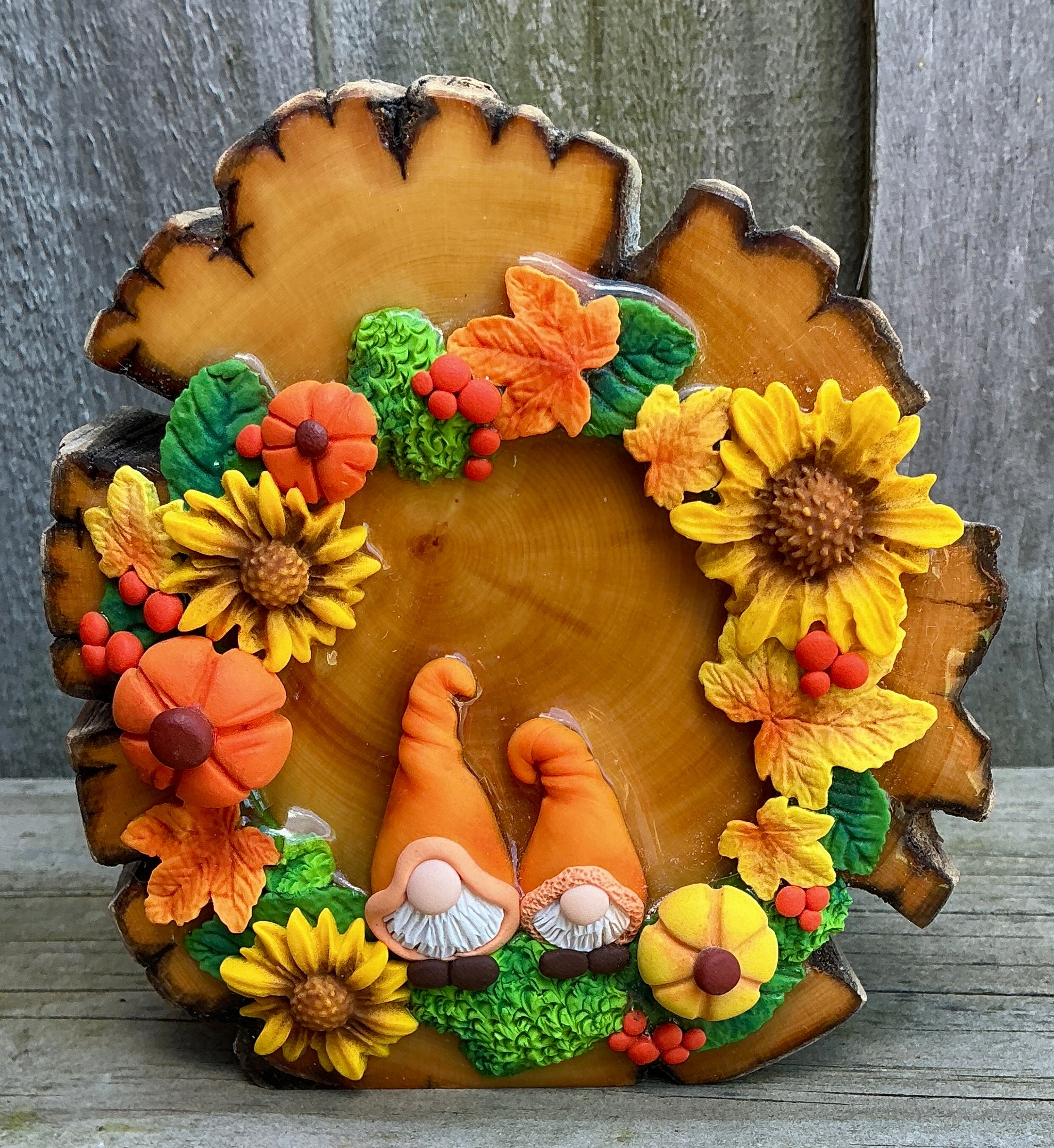 Spring Gnome Shelfie