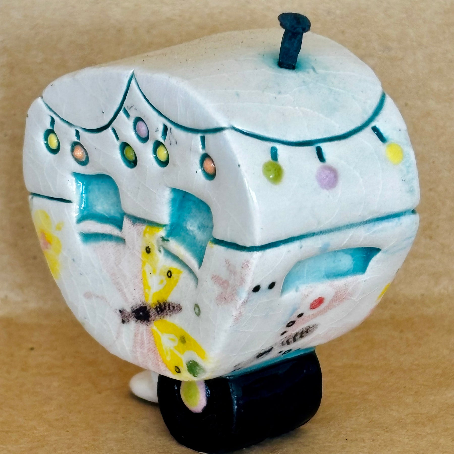 Small Retro Collectable Ceramic Caravan 13