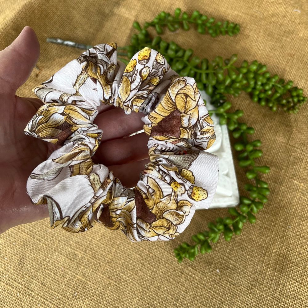 Handmade Scrunchies | Sunflower