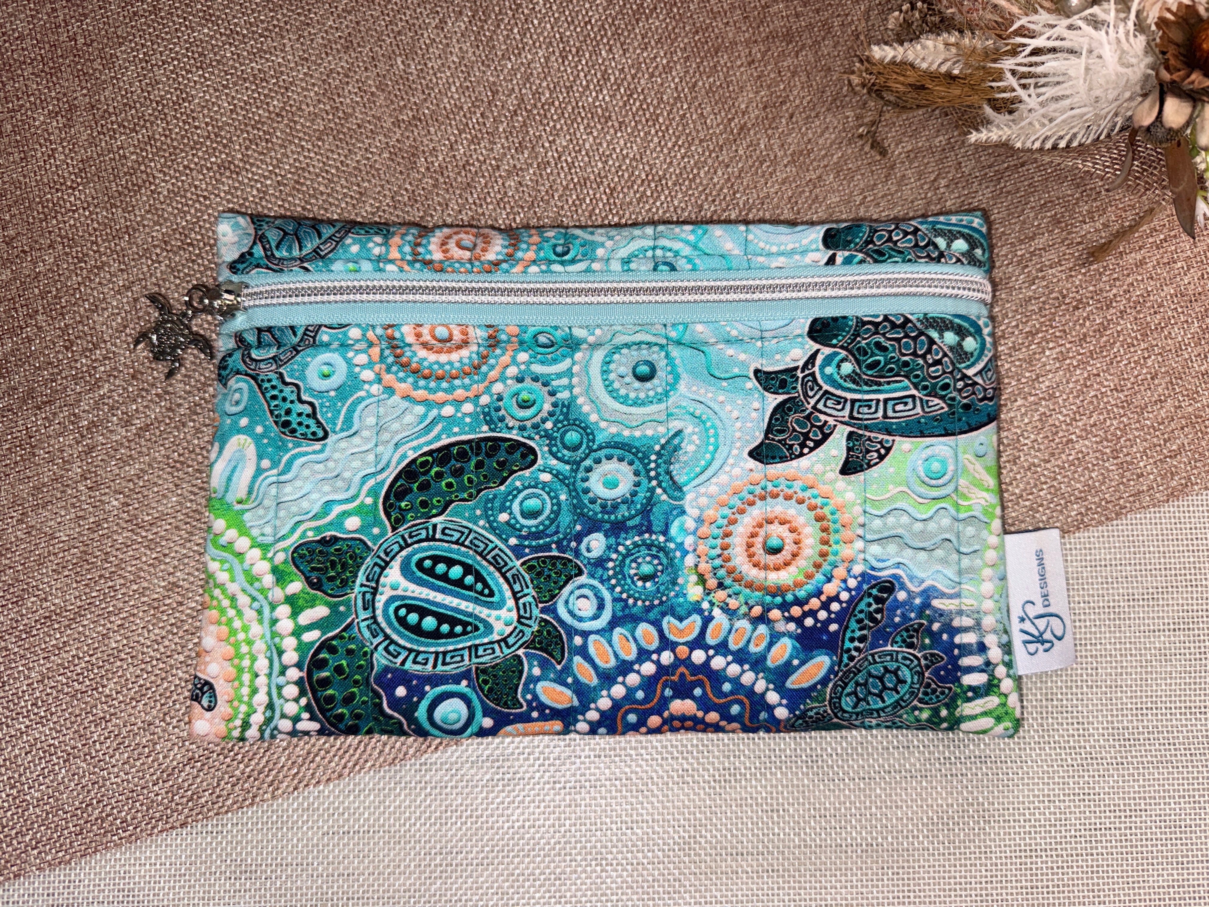 Dreamy Pouch