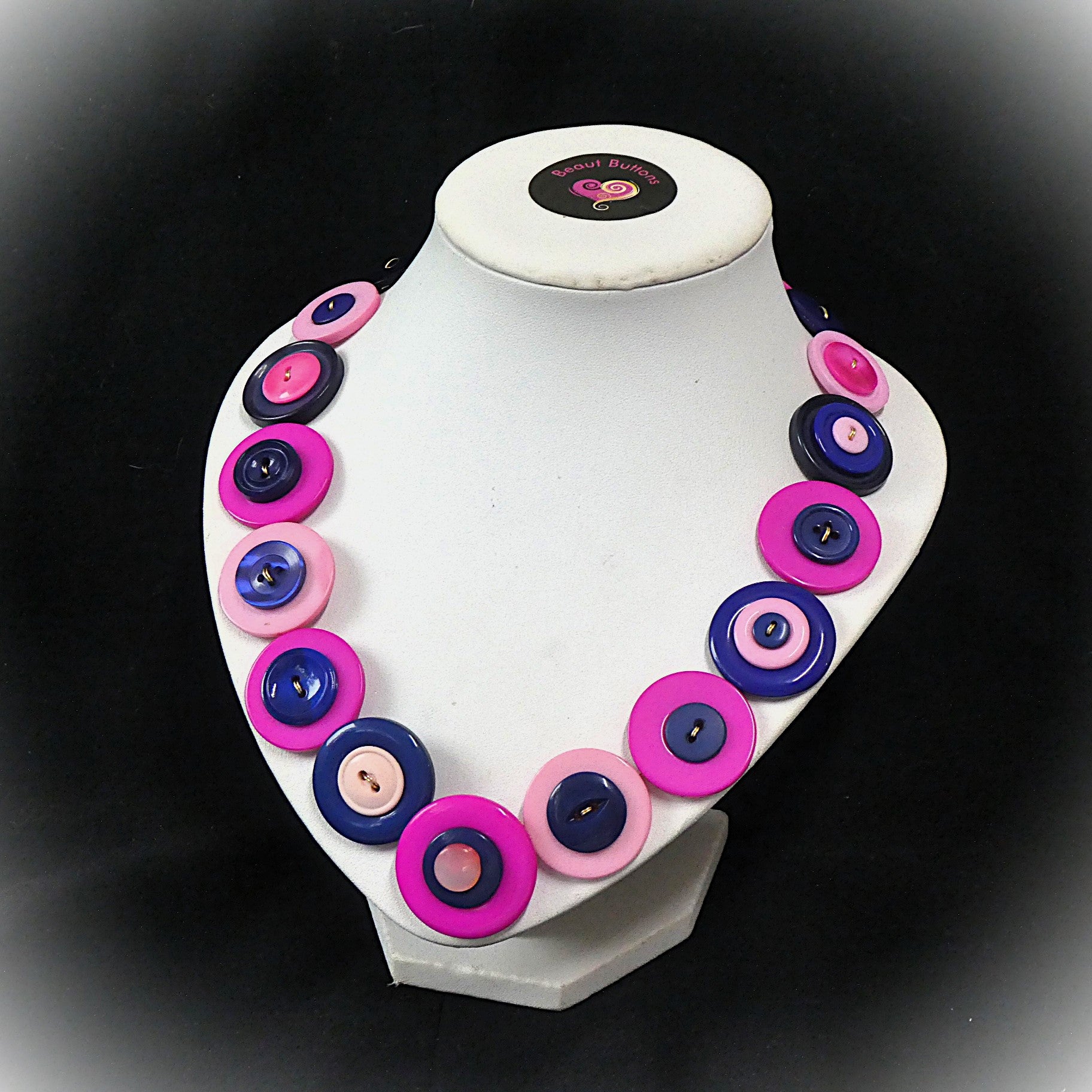 Button necklace - Inky Pinky