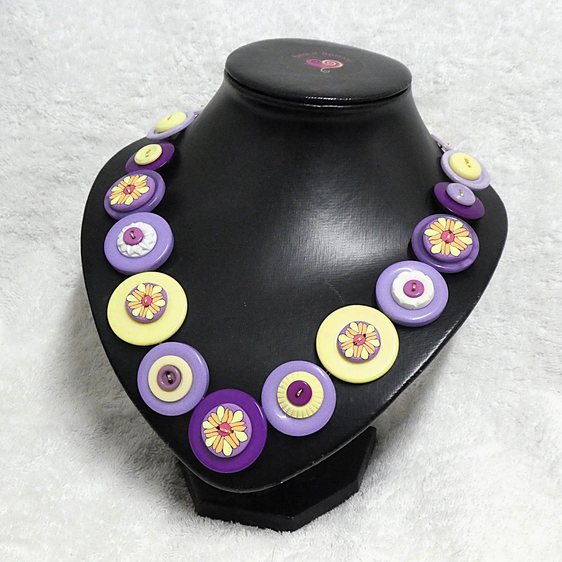 Button necklace - Summer Blooms