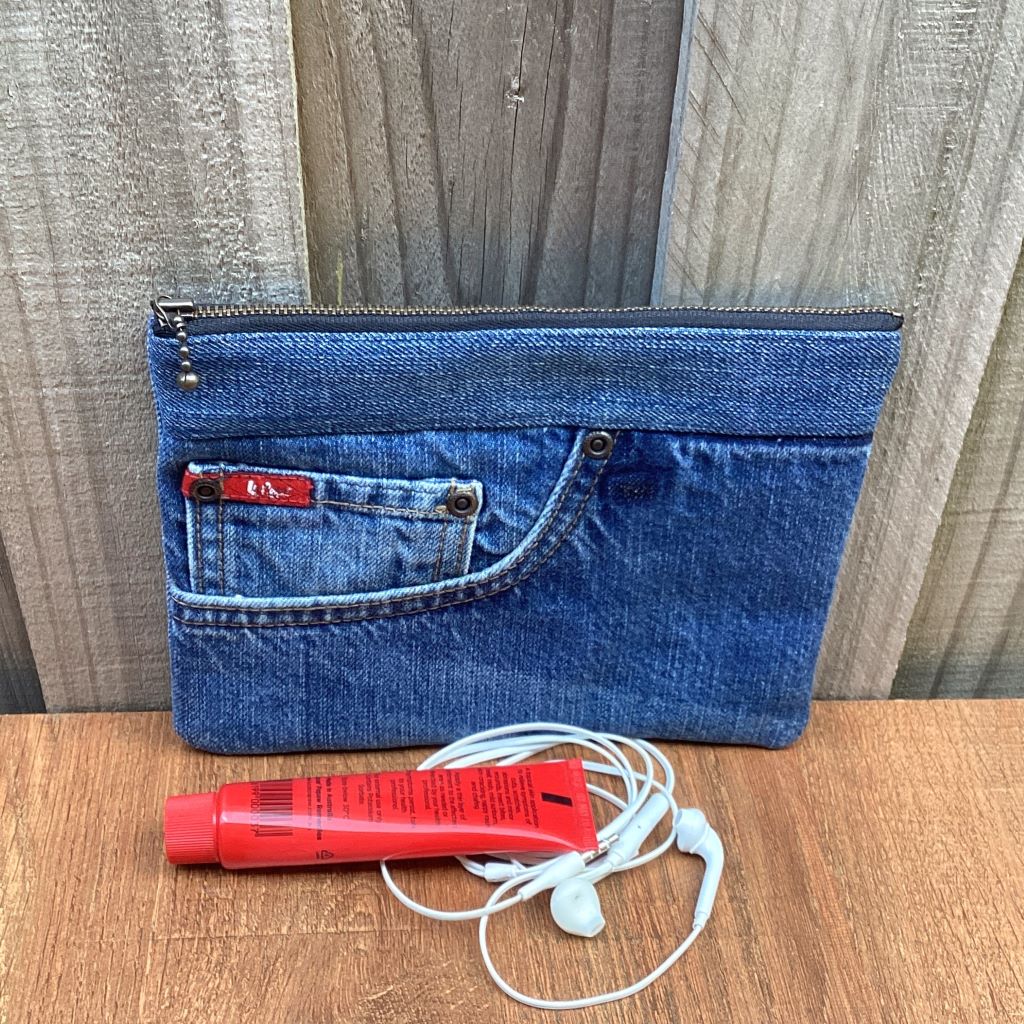 Upcycled Denim Purse – Lee Jeans Pocket