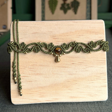 Macrame Vine Leaf Choker with focal bead - earthy forest fae collection