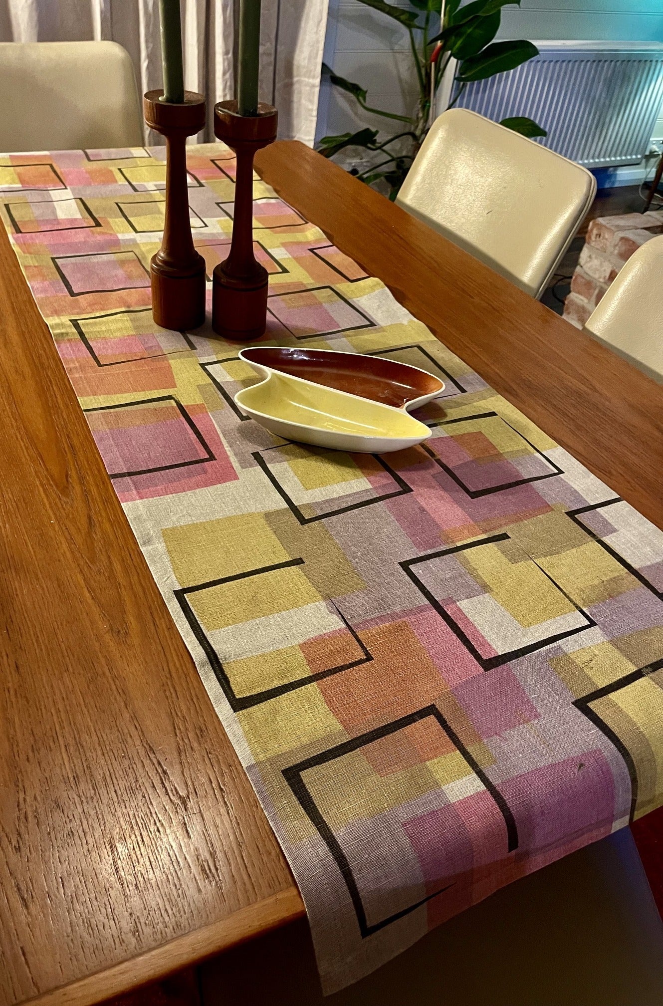 Table runner - Gold rose and grey squares