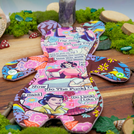 Comfortable reusable cloth pad 10