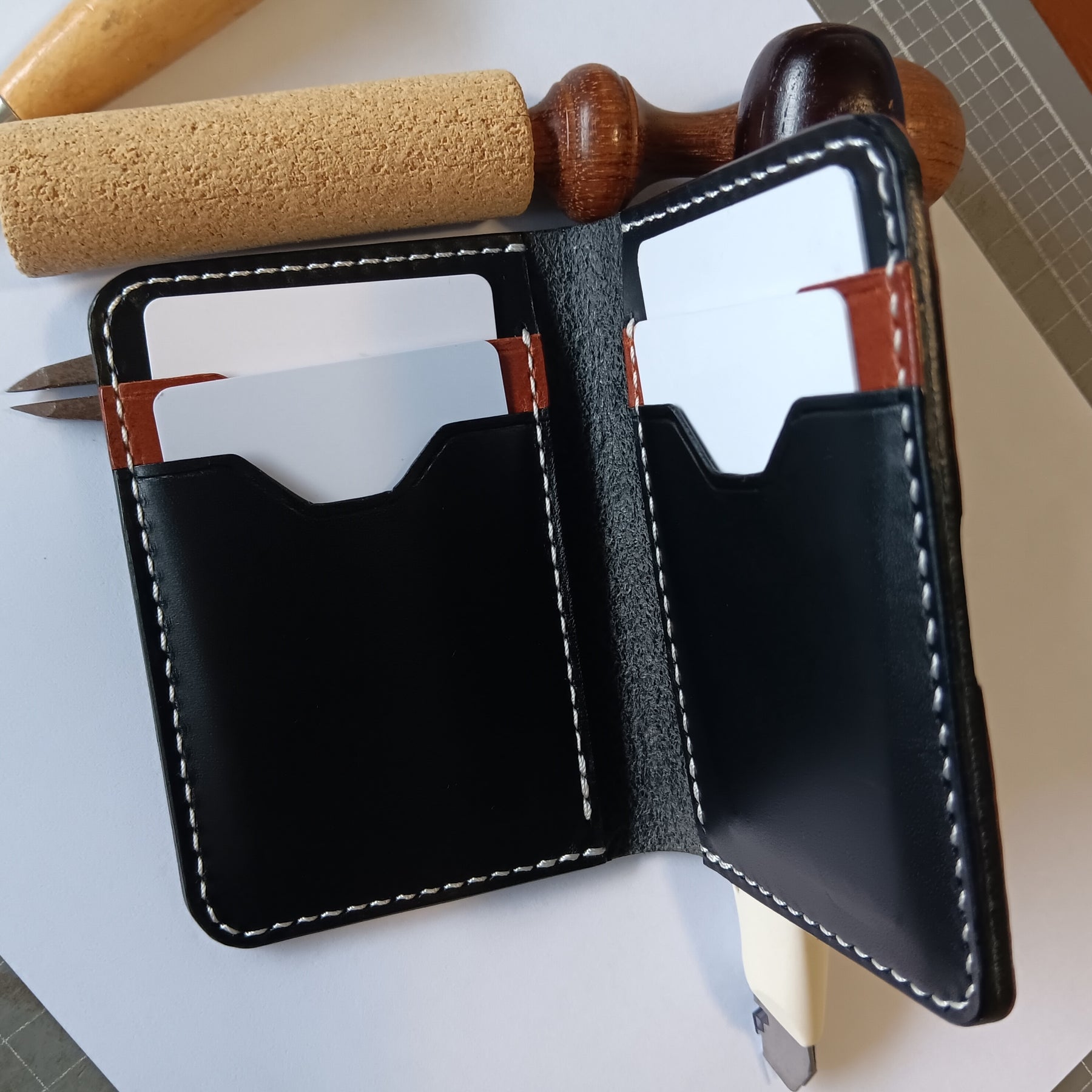 Vertical Bifold Wallet - White Stitching