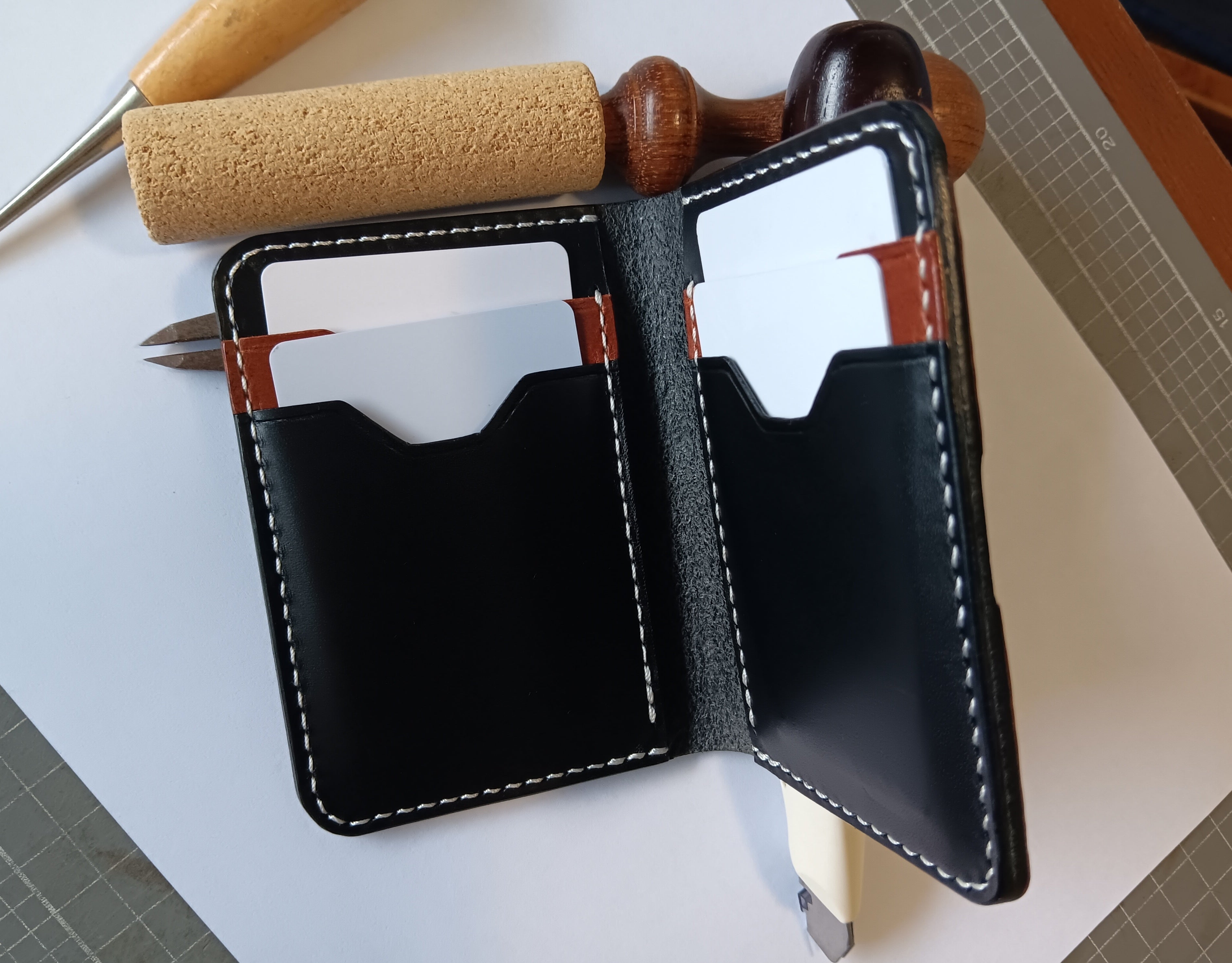 Vertical Bifold Wallet - White Stitching