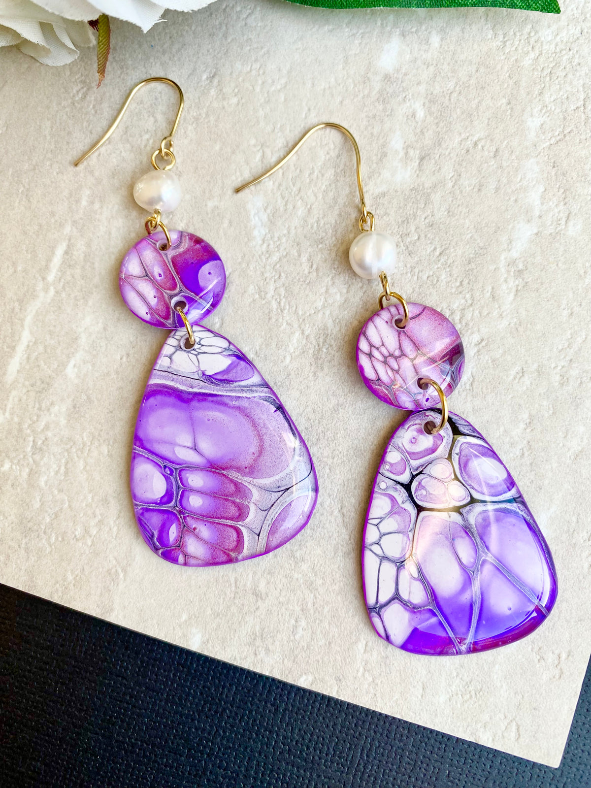 Freshwater Pearl Collection Lilac Earrings
