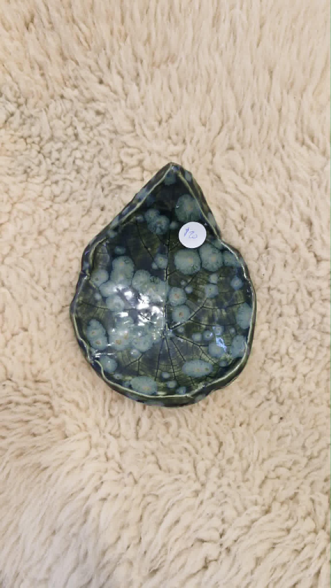 Small Leaf Trinket Dish