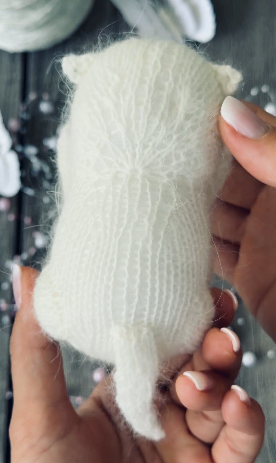 Handmade White Knitted Sleeping Kitty with Heart Toy 💕🐾