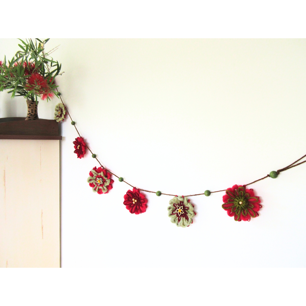 Handwoven Flower Garland | A Christmas Bloom Gathering