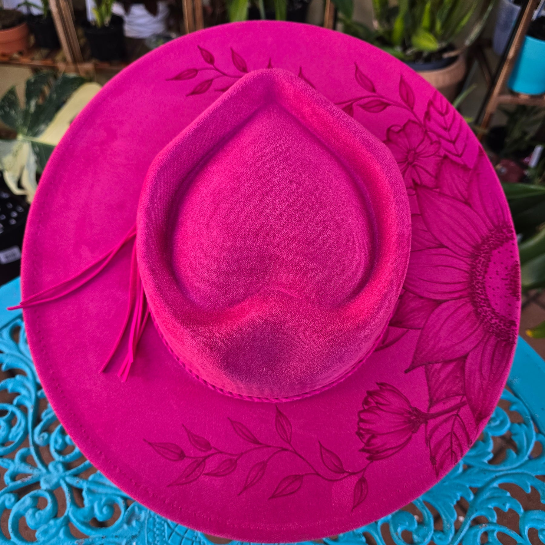 Hand burnt pyrographg hat - Heart shaped crown with sunflower ❤️🌸