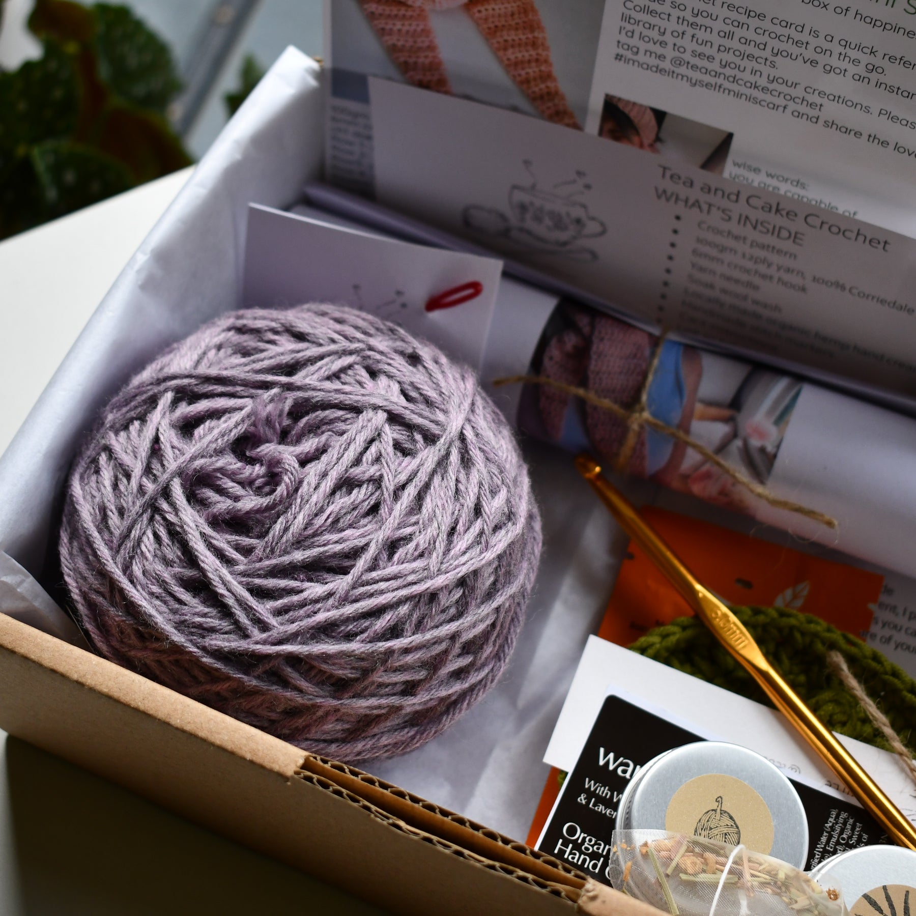 Crochet Kit DIY Beginner Friendly Fun Project Tapered Scarf Easy To Learn