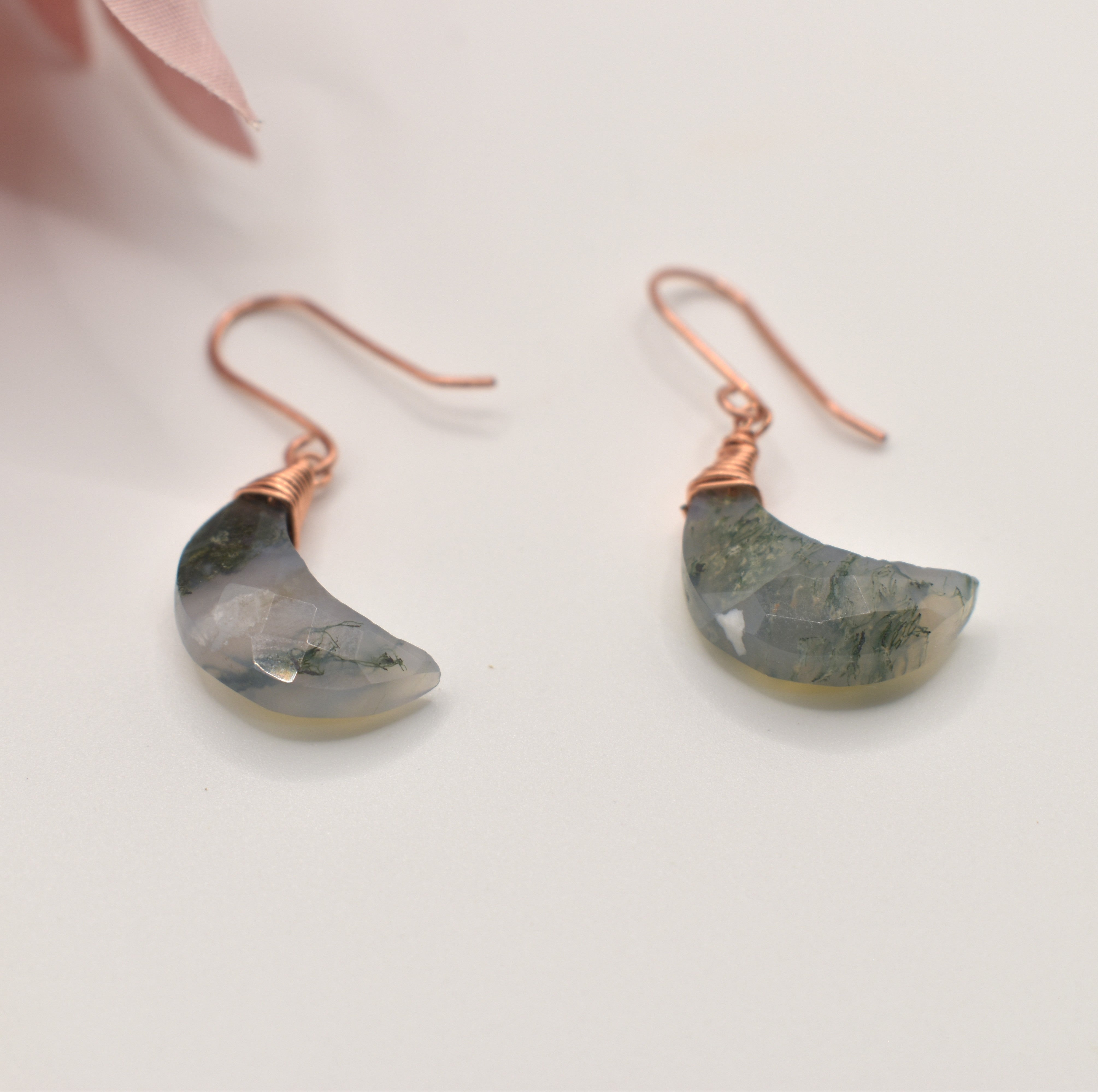 Luna – Moss Agate Copper Wire Wrapped Earrings