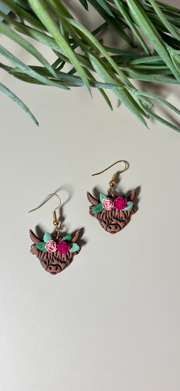 “Charlotte “ Highland Cow Earrings