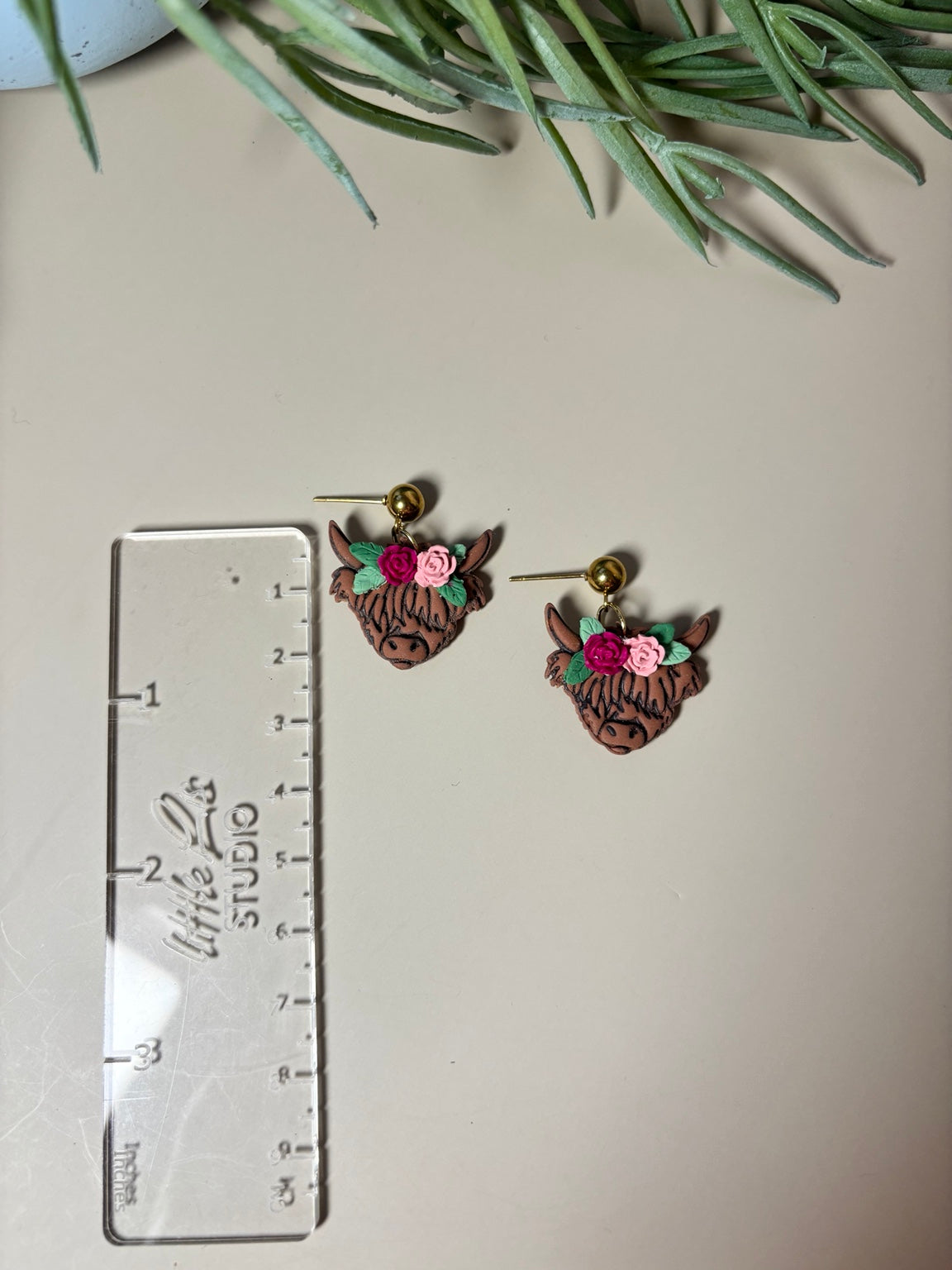 “Charlotte “ Highland Cow Earrings