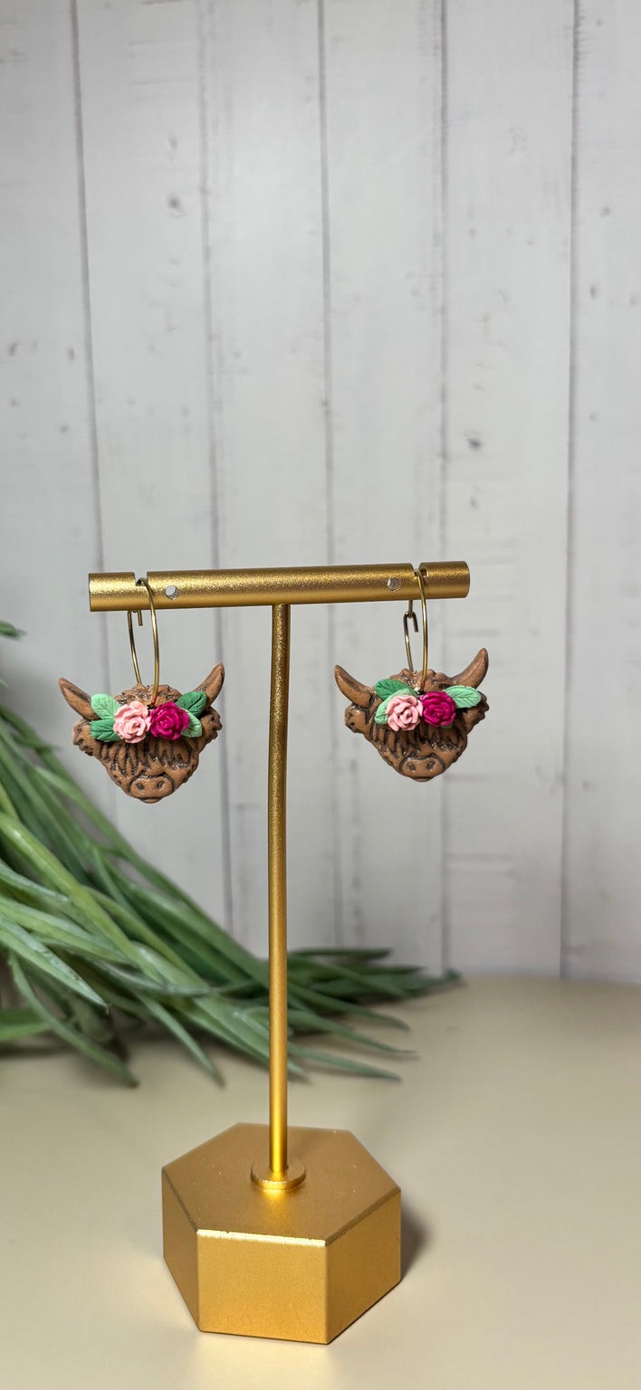 “Charlotte “ Highland Cow Earrings