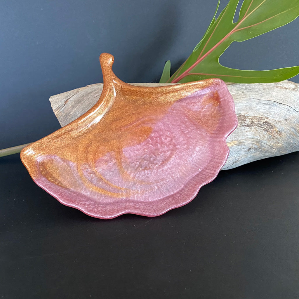 Resin Ginko Dish