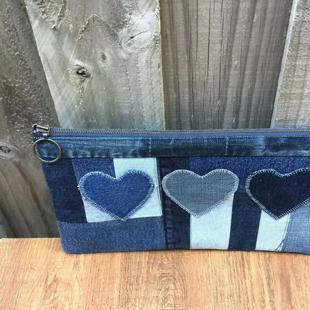 Upcycled_denim_pouch_21e