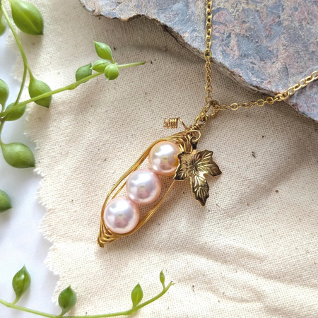 Three Peas In A Pod Gold Pendant Necklace