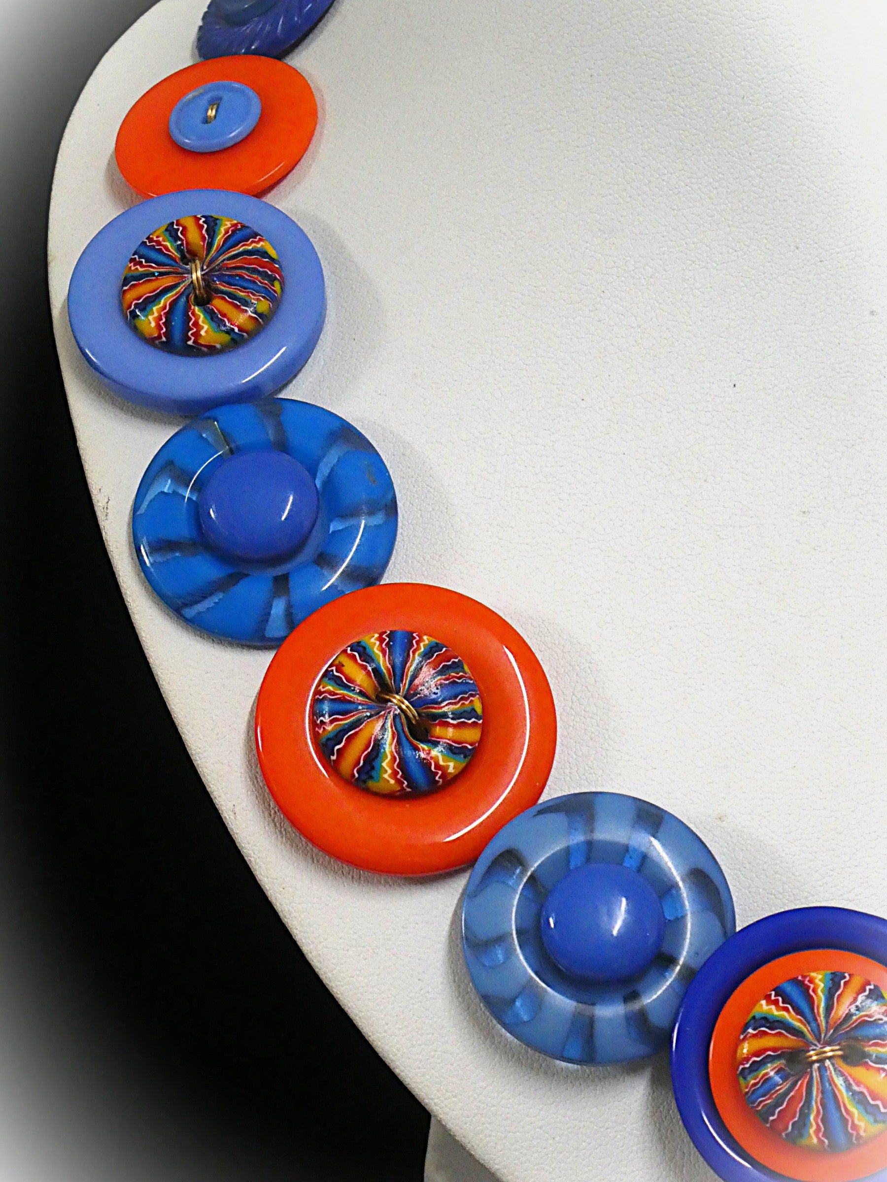 Button necklace - Fiesta