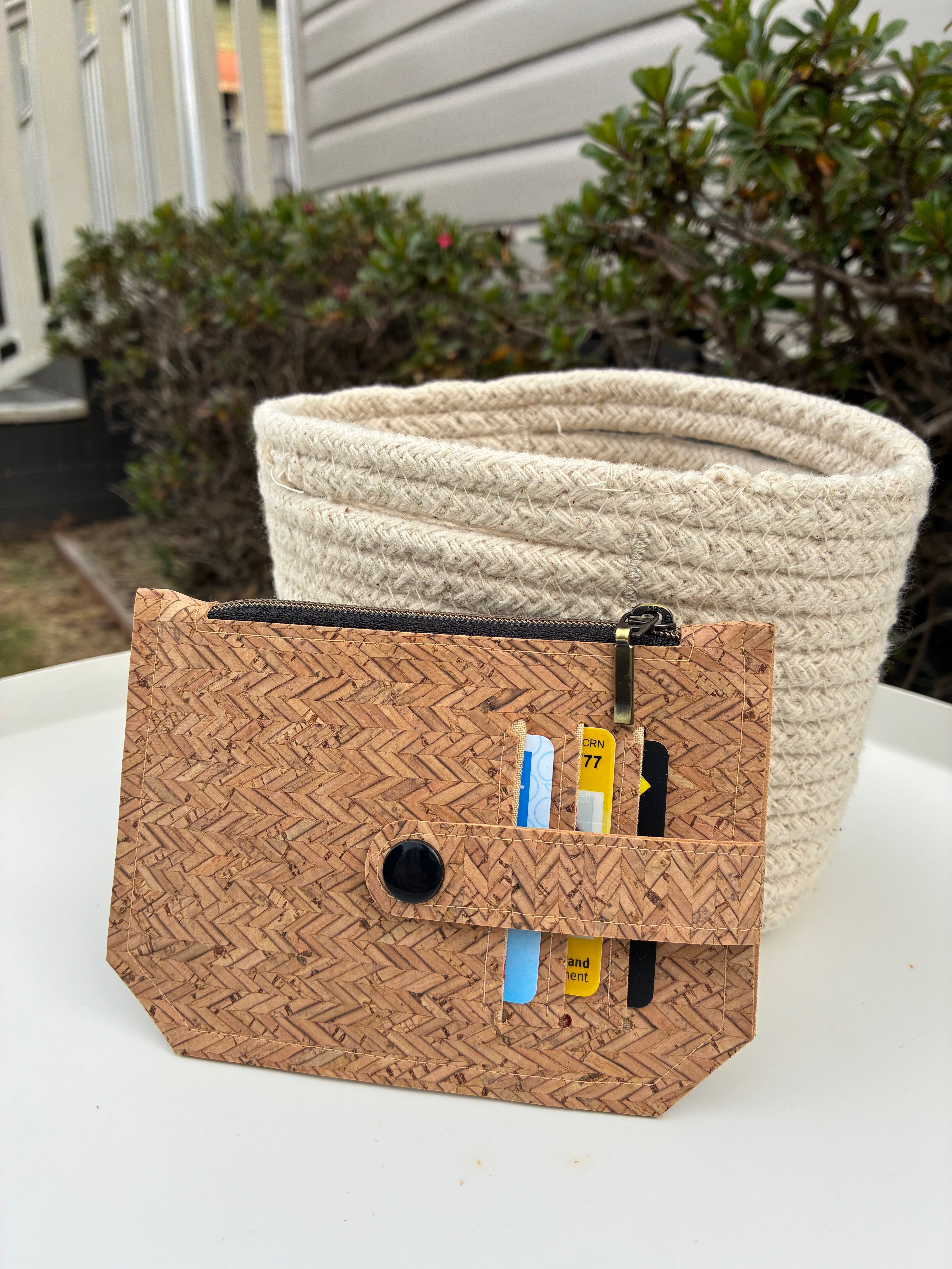 Portuguese Herringbone natural cork with black snap