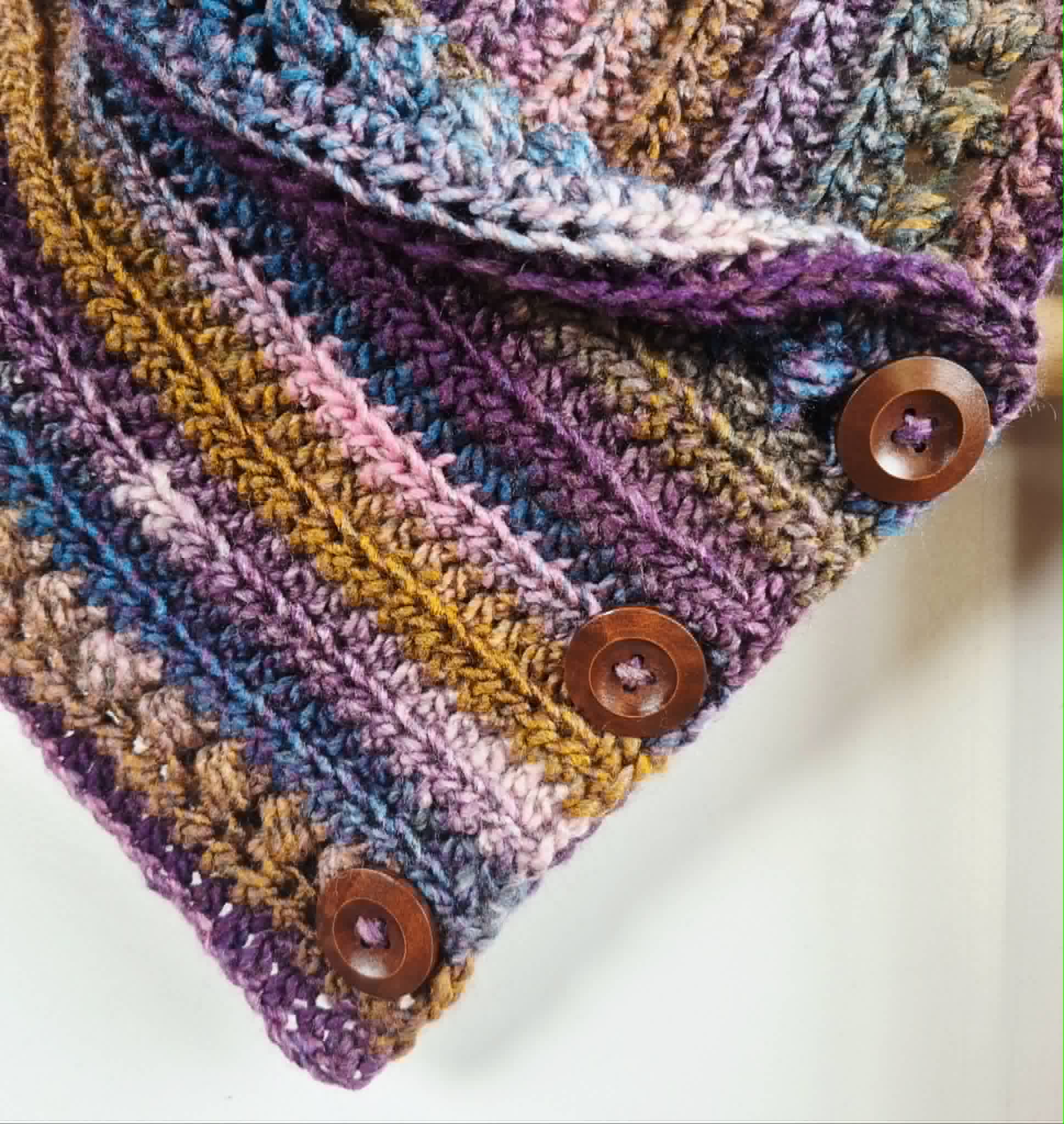 Ladies Neck warmer | Cowl | Scarf | Adult | Vintage | Crochet | Buttoned