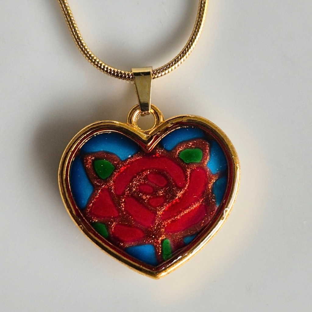 Hand-painted Resin Flower Heart Pendants