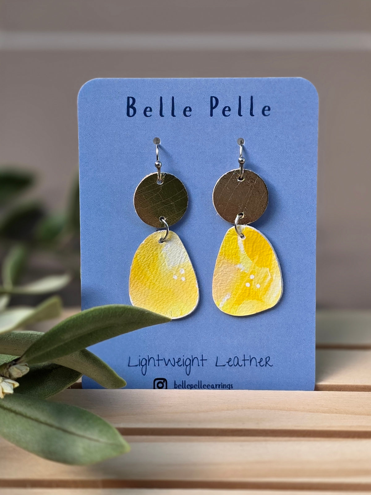 Piccola Musa Leather Earrings – Citrus Blossom