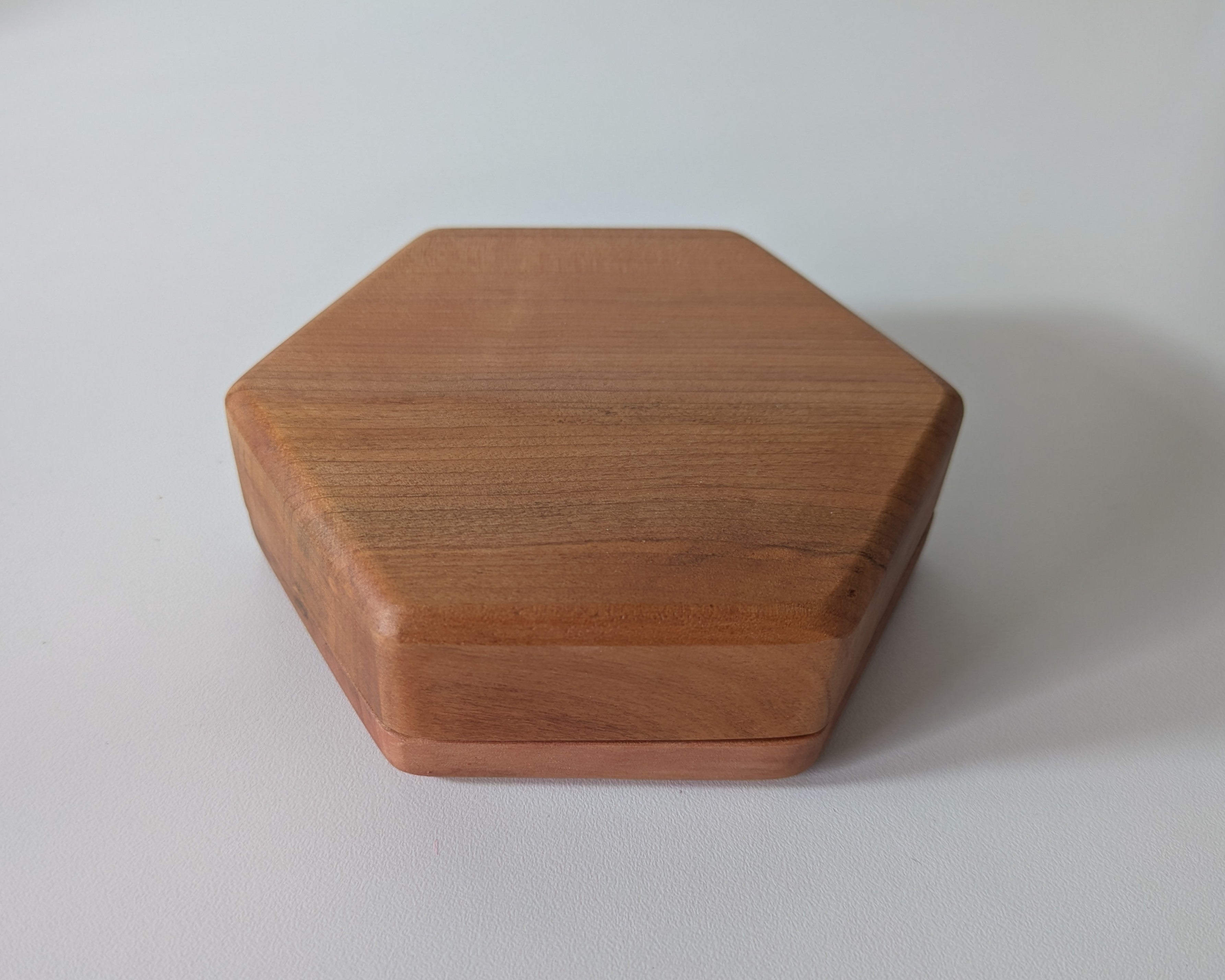 Wooden Hex Dice Box with Rolling Tray