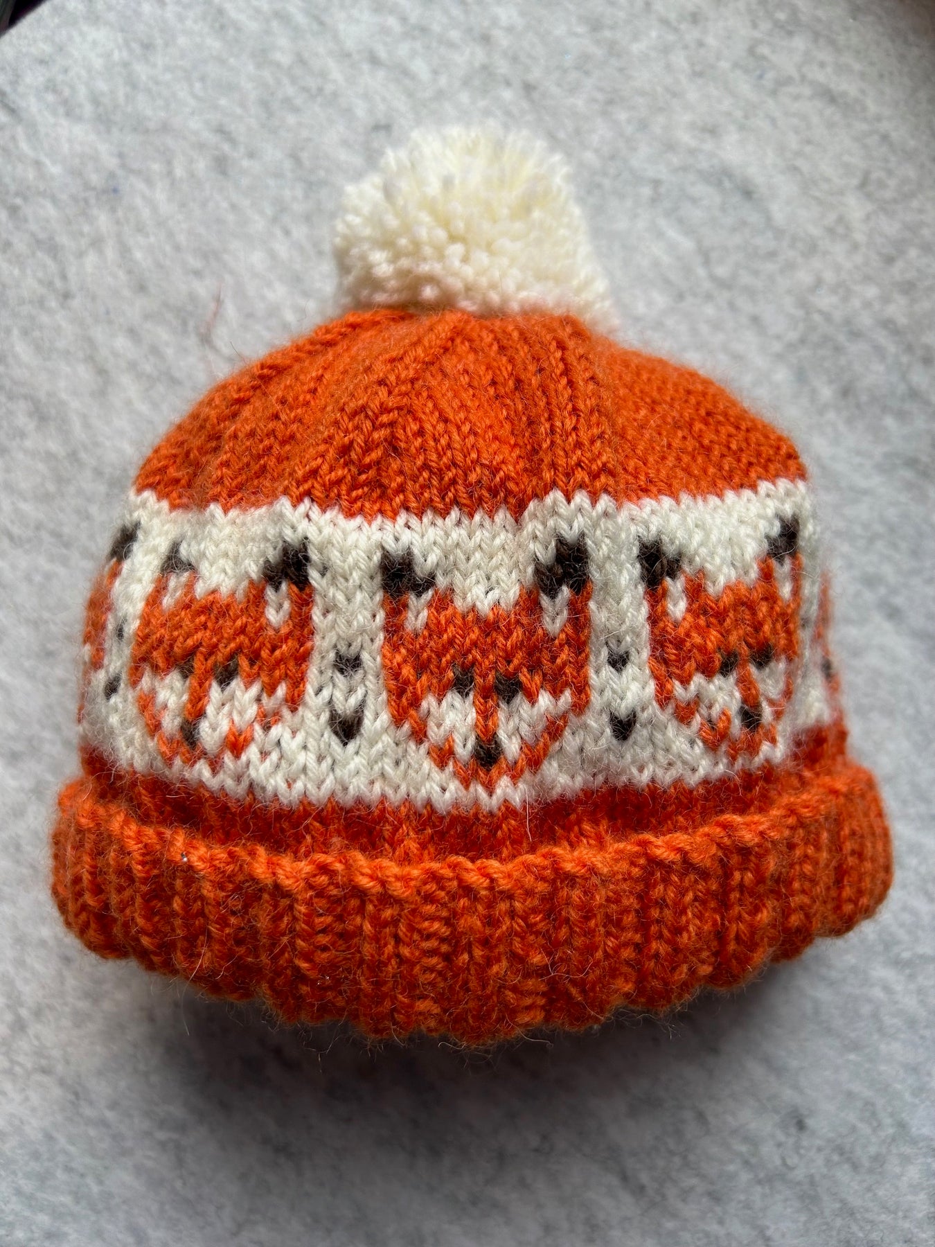 Foxy Beanie Knitting Pattern