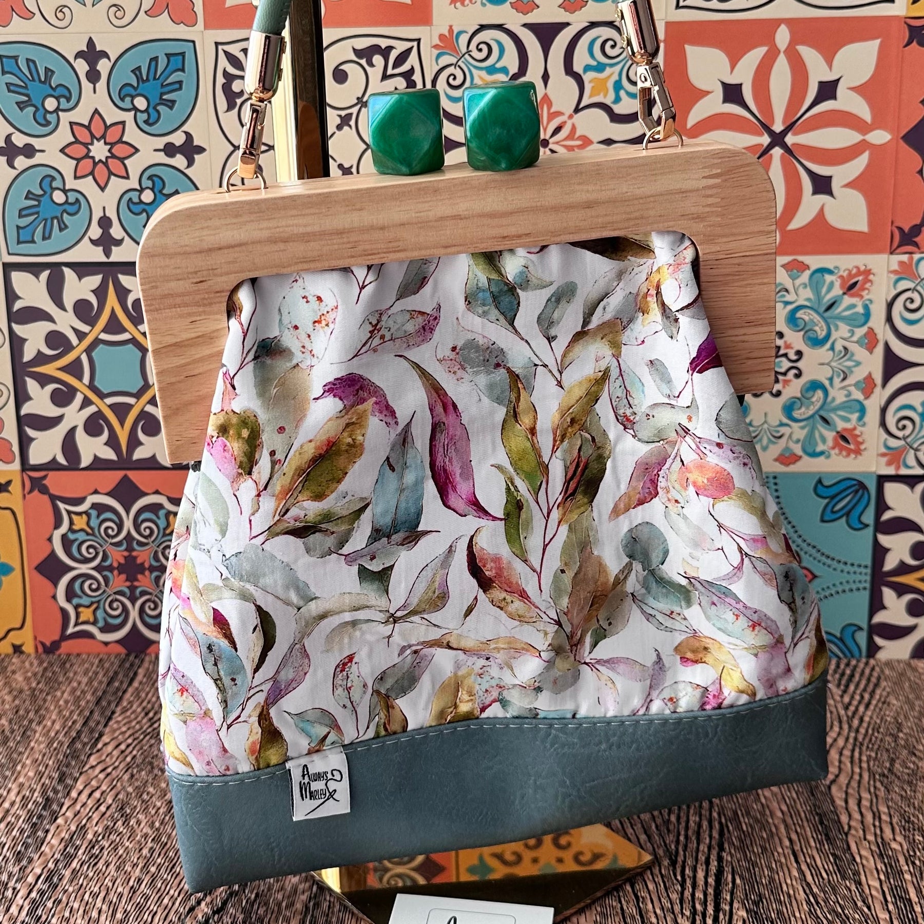 Kiss Lock Clutch with Vinyl Handle