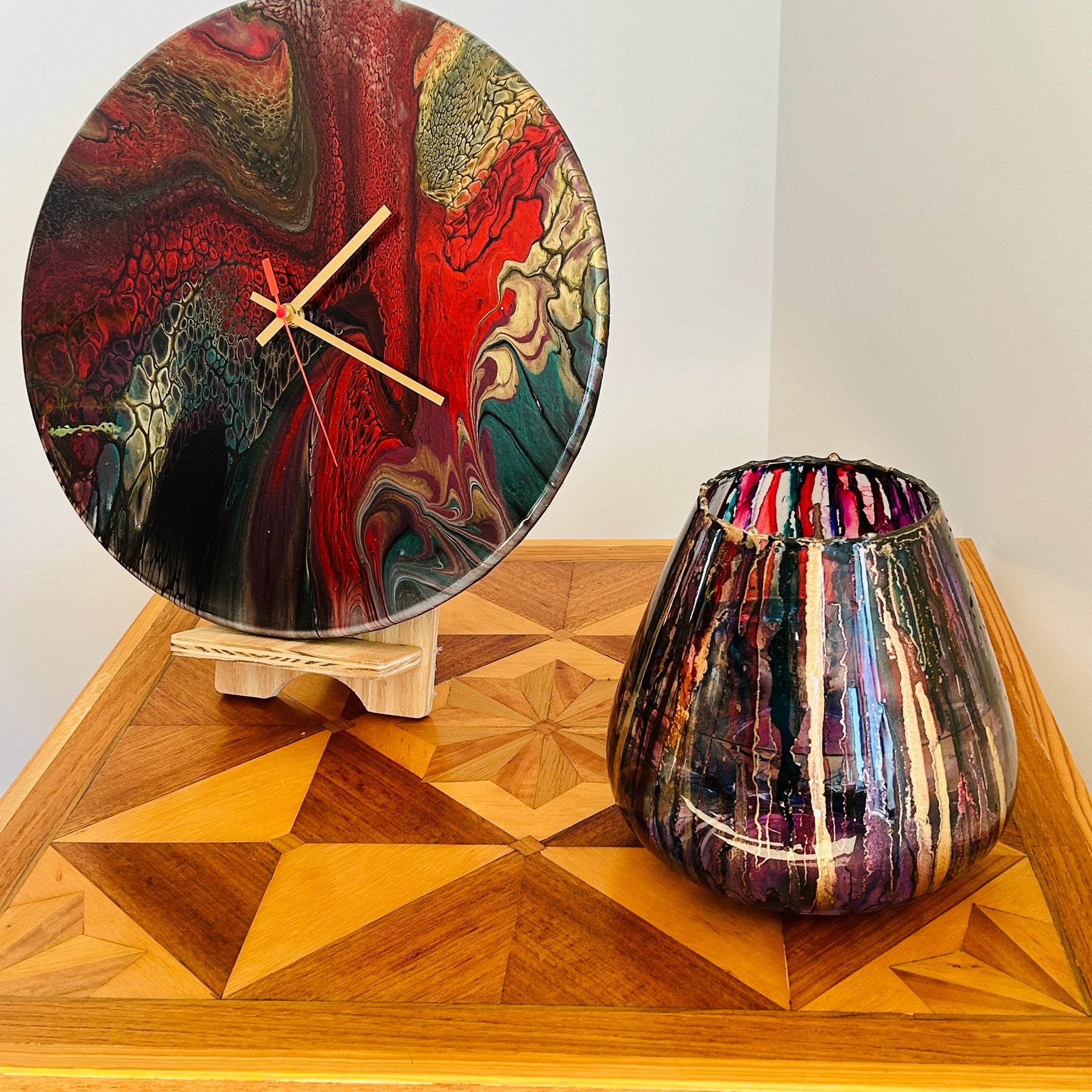 Timber Clock - 40cm Fluid Art/Resin - Grenache