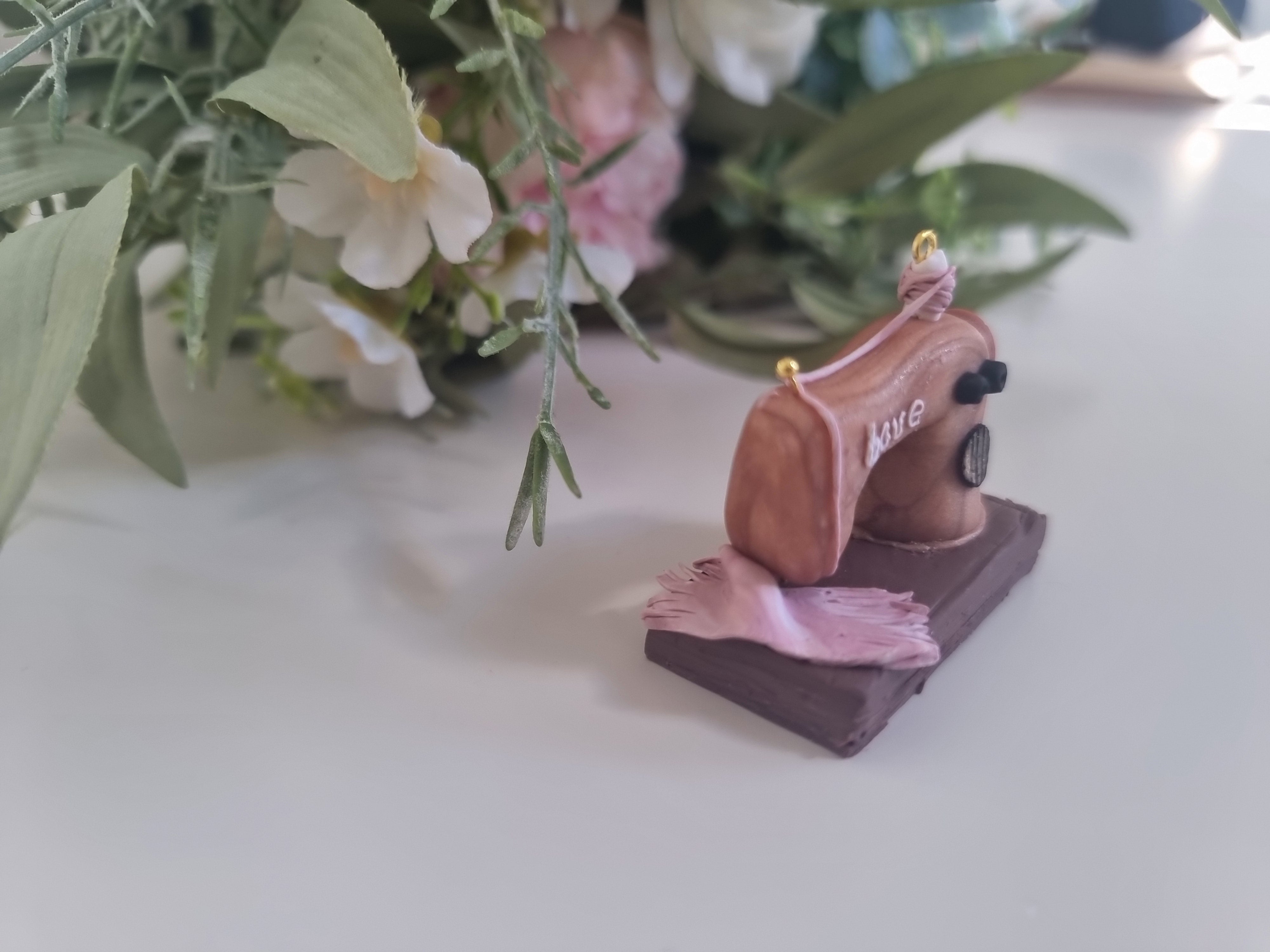 Miniature Sweing Machine - Bacon