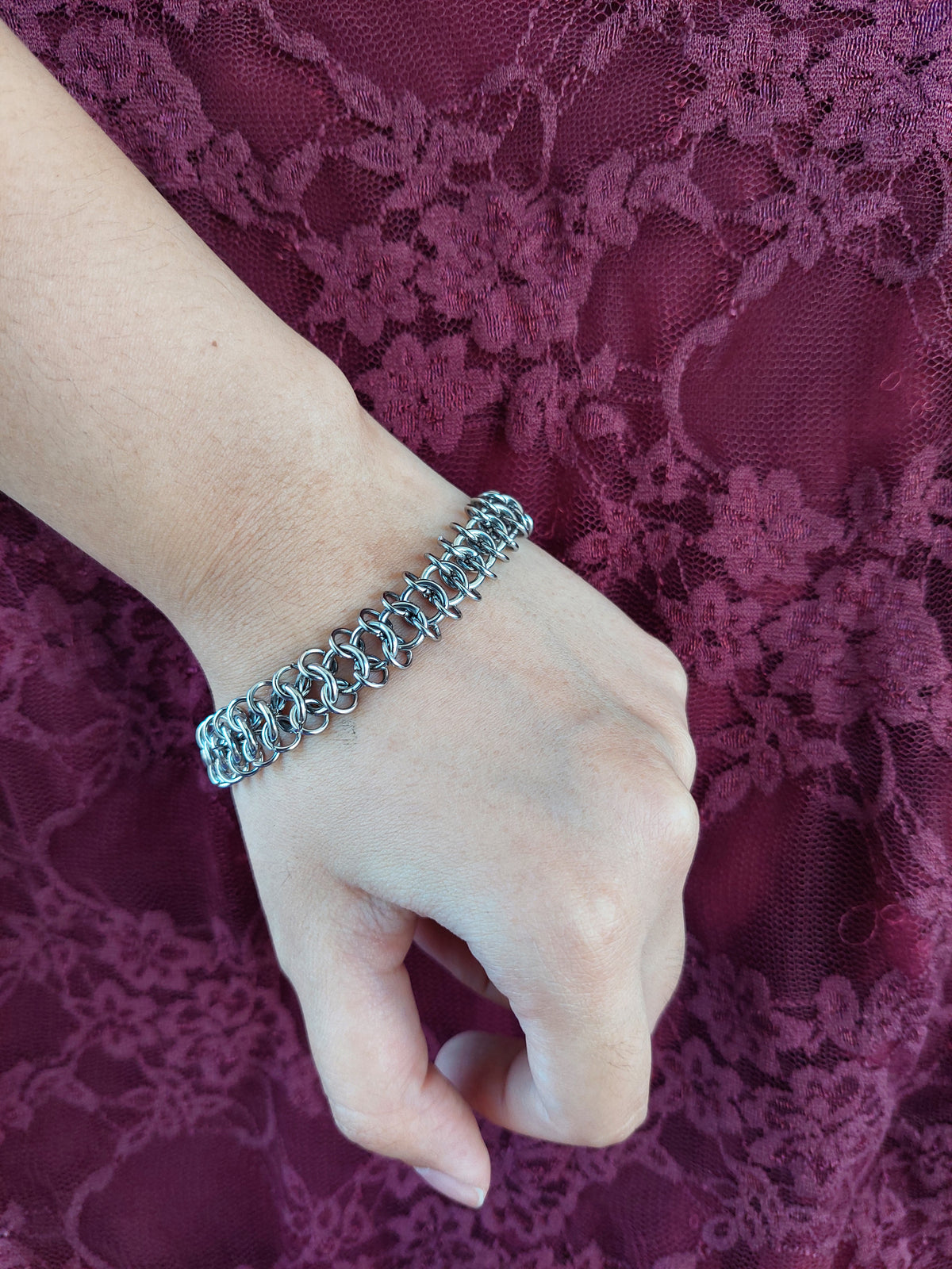 European 4 in 1 chainmaille bracelet
