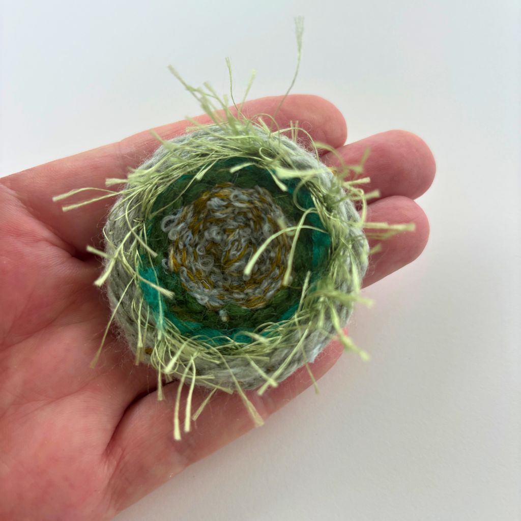 Handwoven Brooch - Small Green