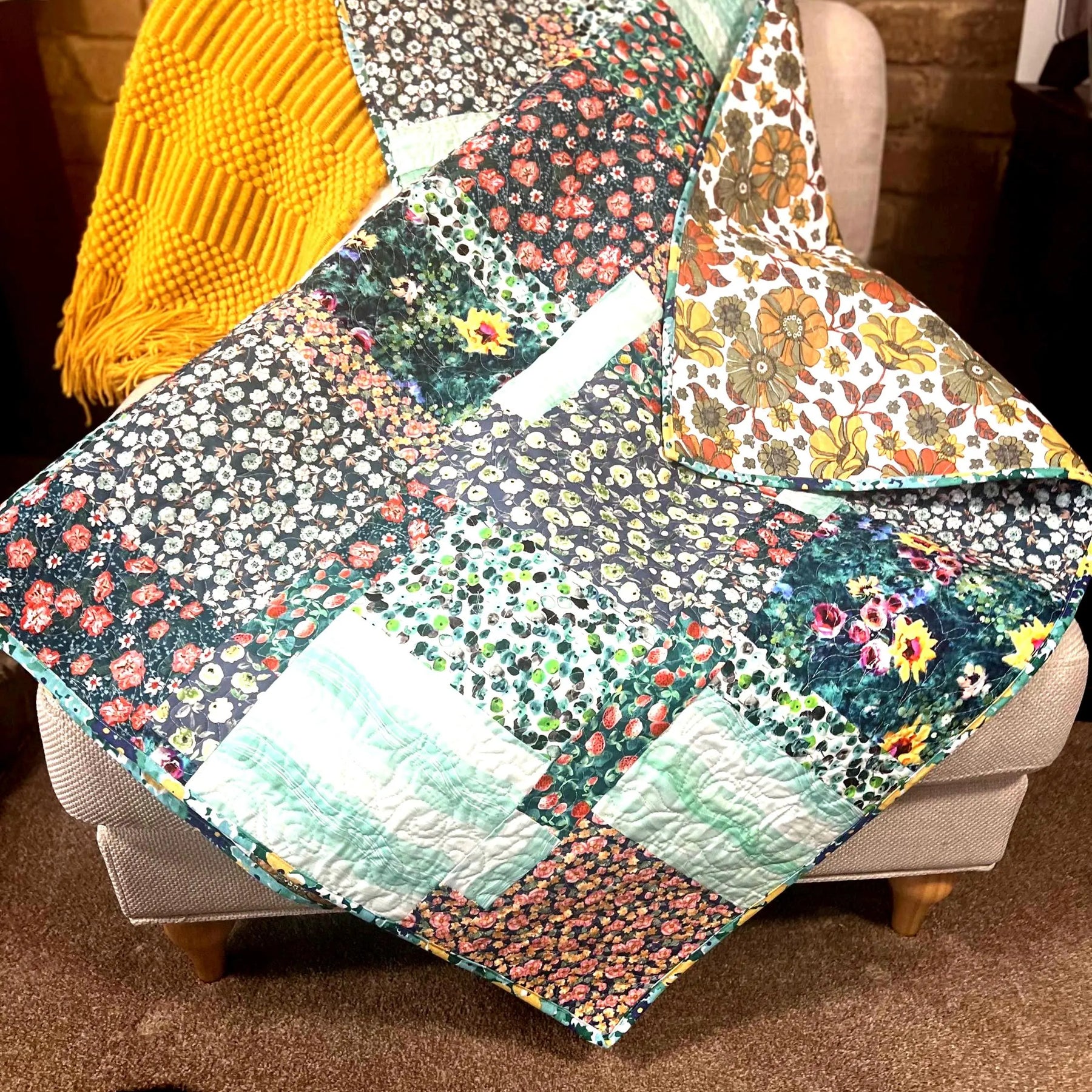 Easy 5-Cut Fat Quarter Quilt Pattern: Beginner PDF Tutorial (Lap Size 50"x60")