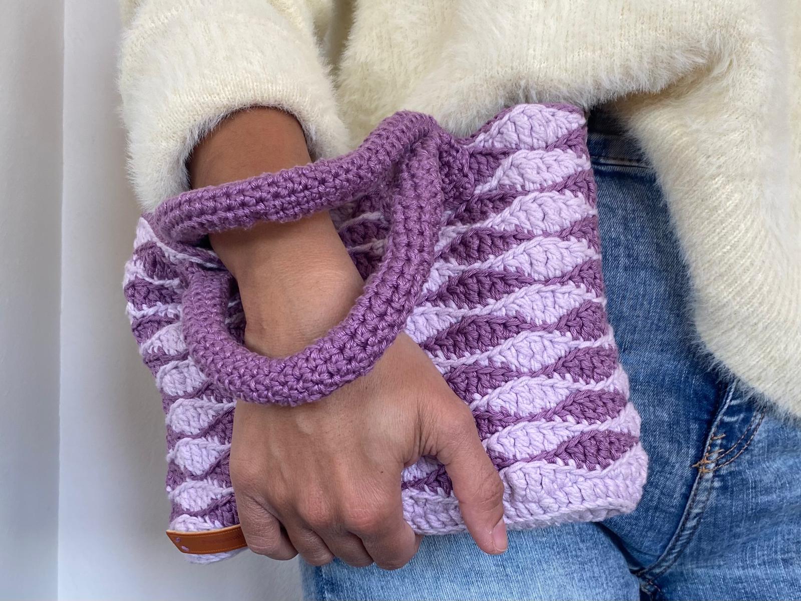 The Lavender Ripple Crochet Bag – Convertible Handbag