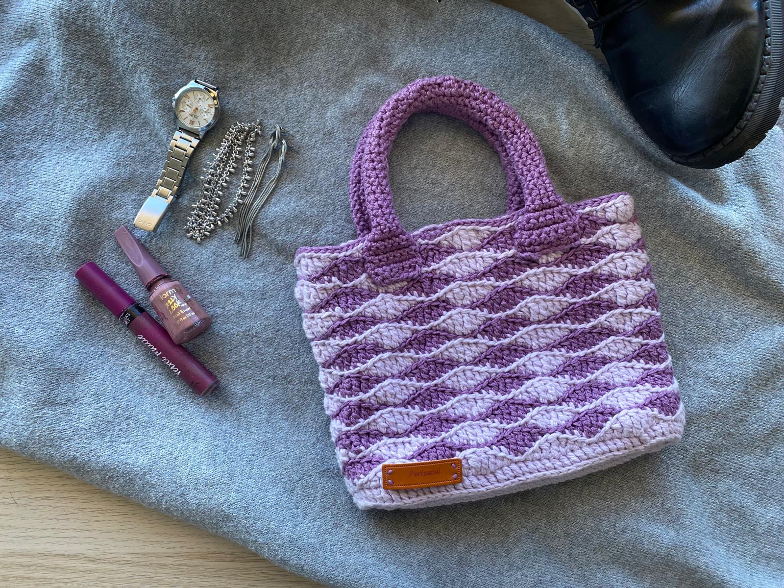 The Lavender Ripple Crochet Bag – Convertible Handbag