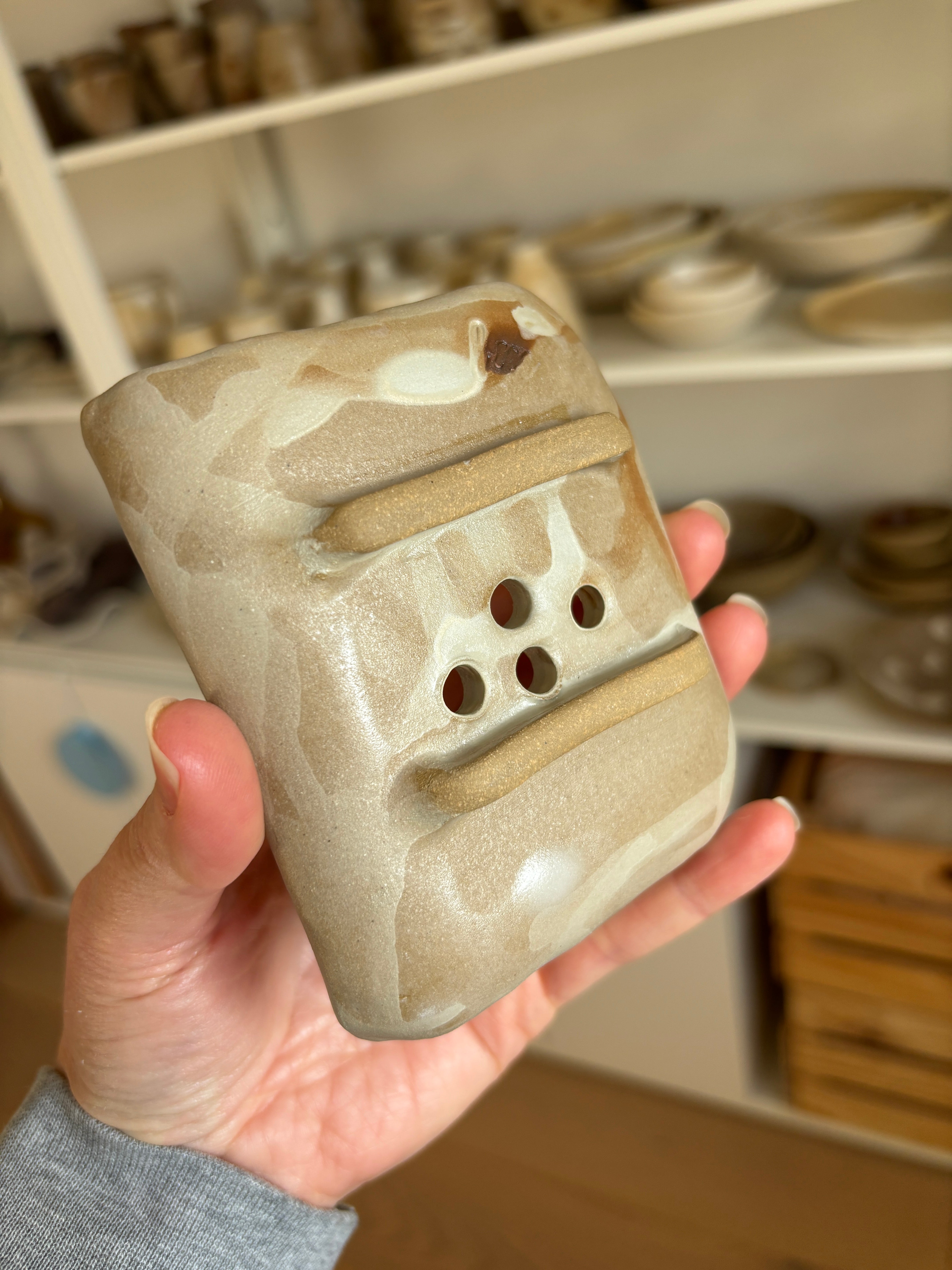 Soap Dish (Cream)