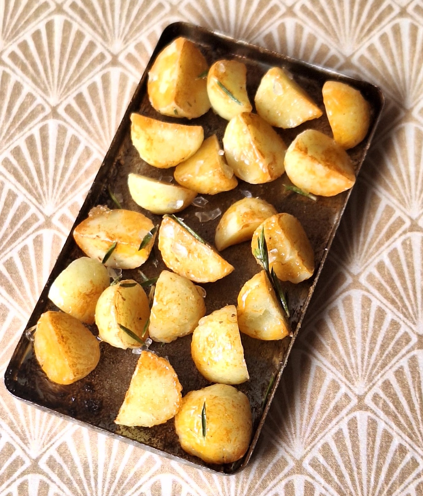 Roast Potatoes (with metal serving spoon)