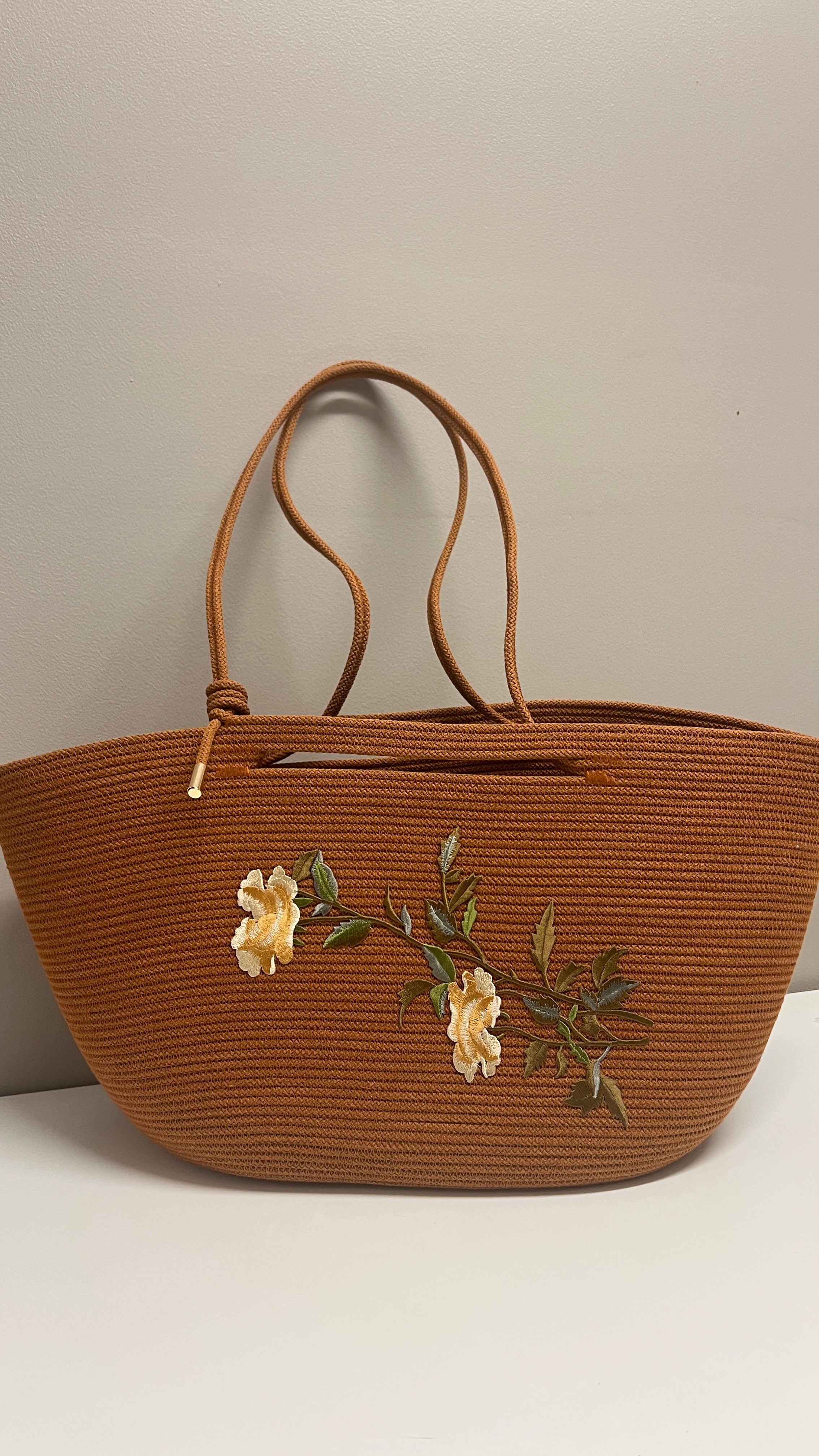 Floral rope bag