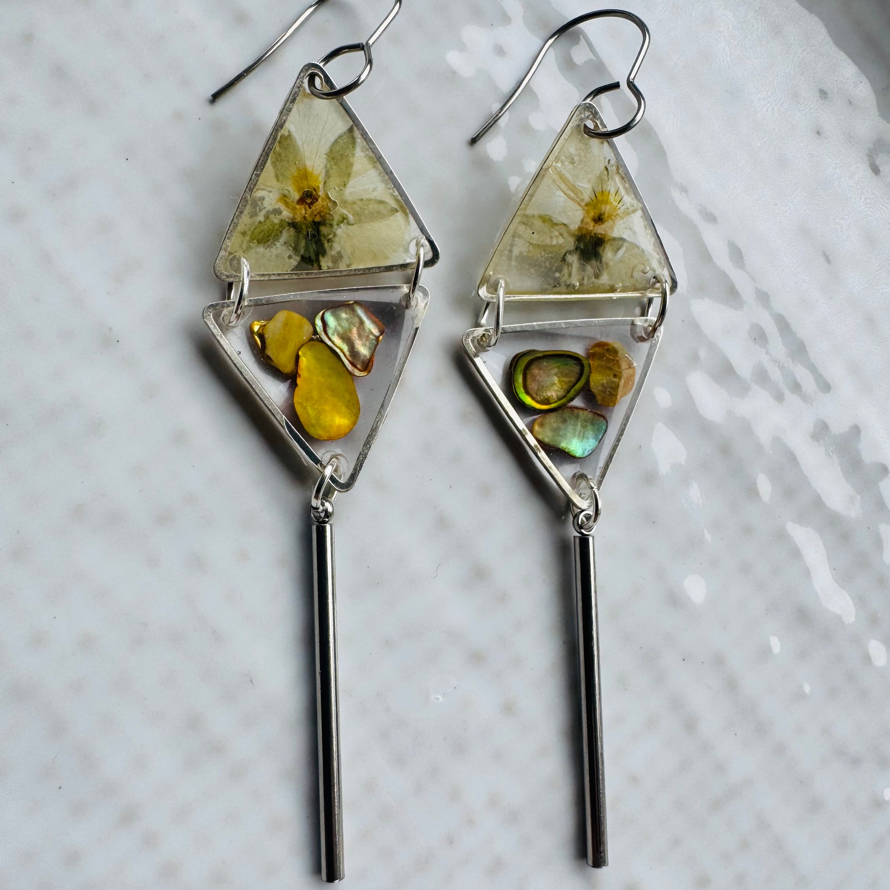Double triangle cowrie shell and pressed flower resin earrings