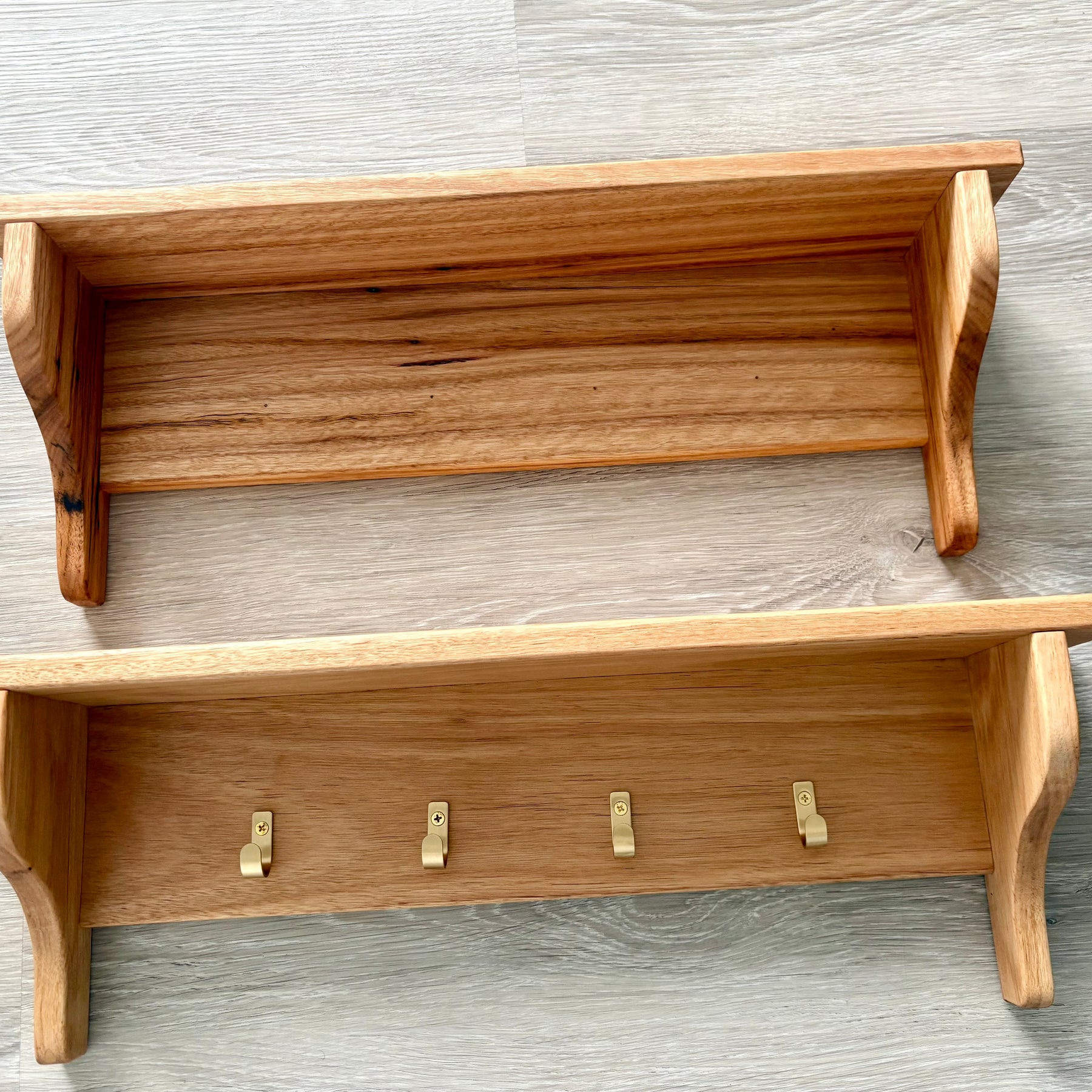 Blackbutt wall shelf with gold hooks