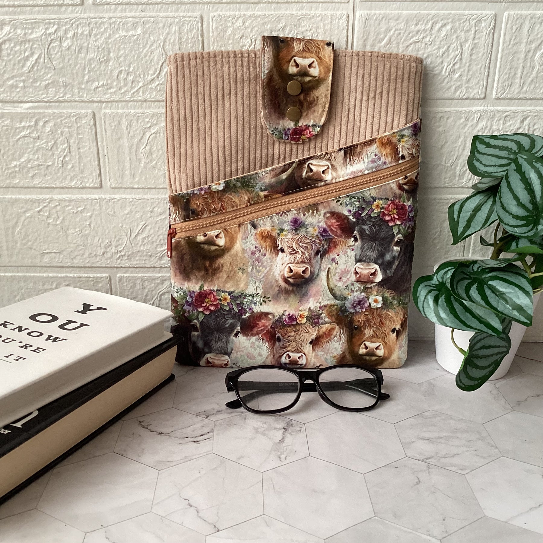 Highland Cows fabric book sleeve with 2 pockets. iPad, tablet pouch